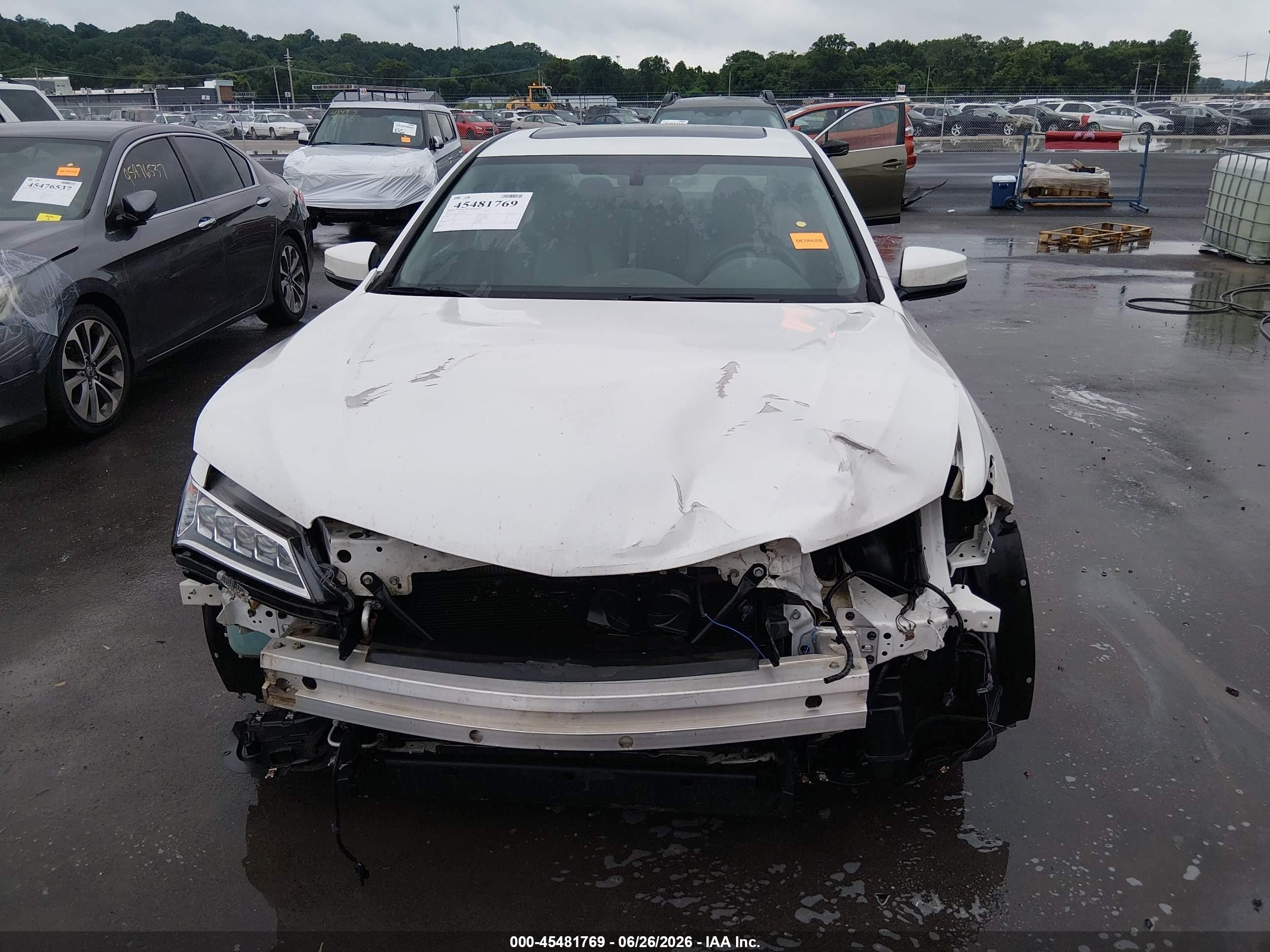 2015 Acura Tlx   White vin: 19UUB1F3XFA014771
