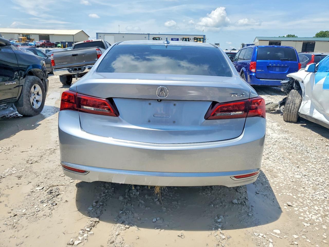 2015 Acura Tlx Tech Серебряный vin: 19UUB1F51FA030116