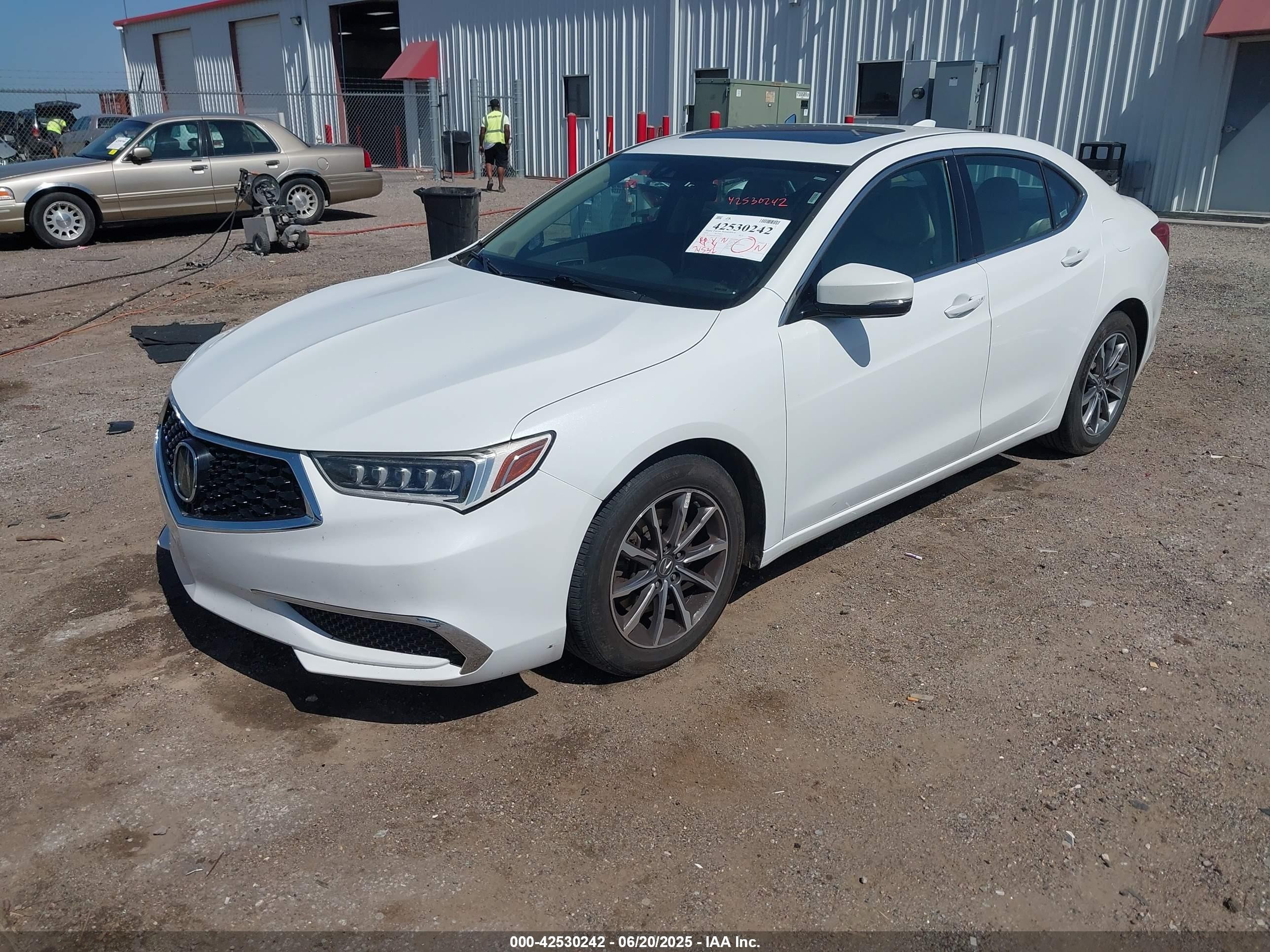 2020 Acura Tlx Tech Package Белый vin: 19UUB1F54LA002077