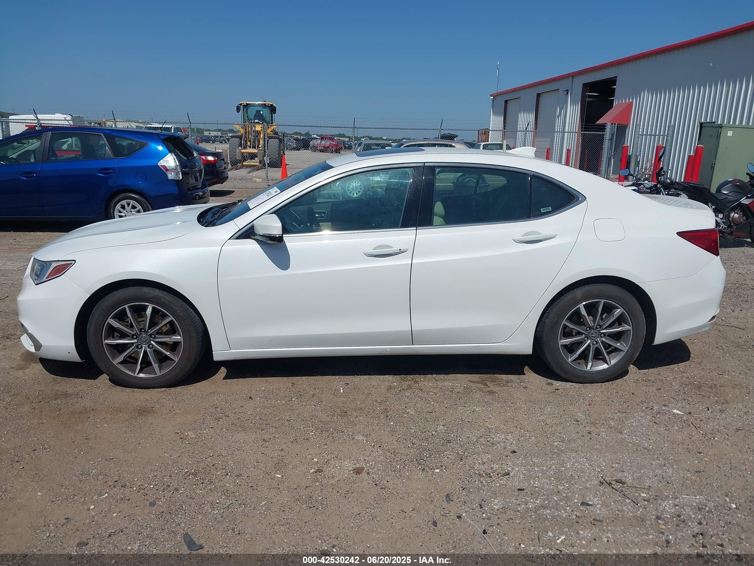 2020 Acura Tlx Tech Package Белый vin: 19UUB1F54LA002077