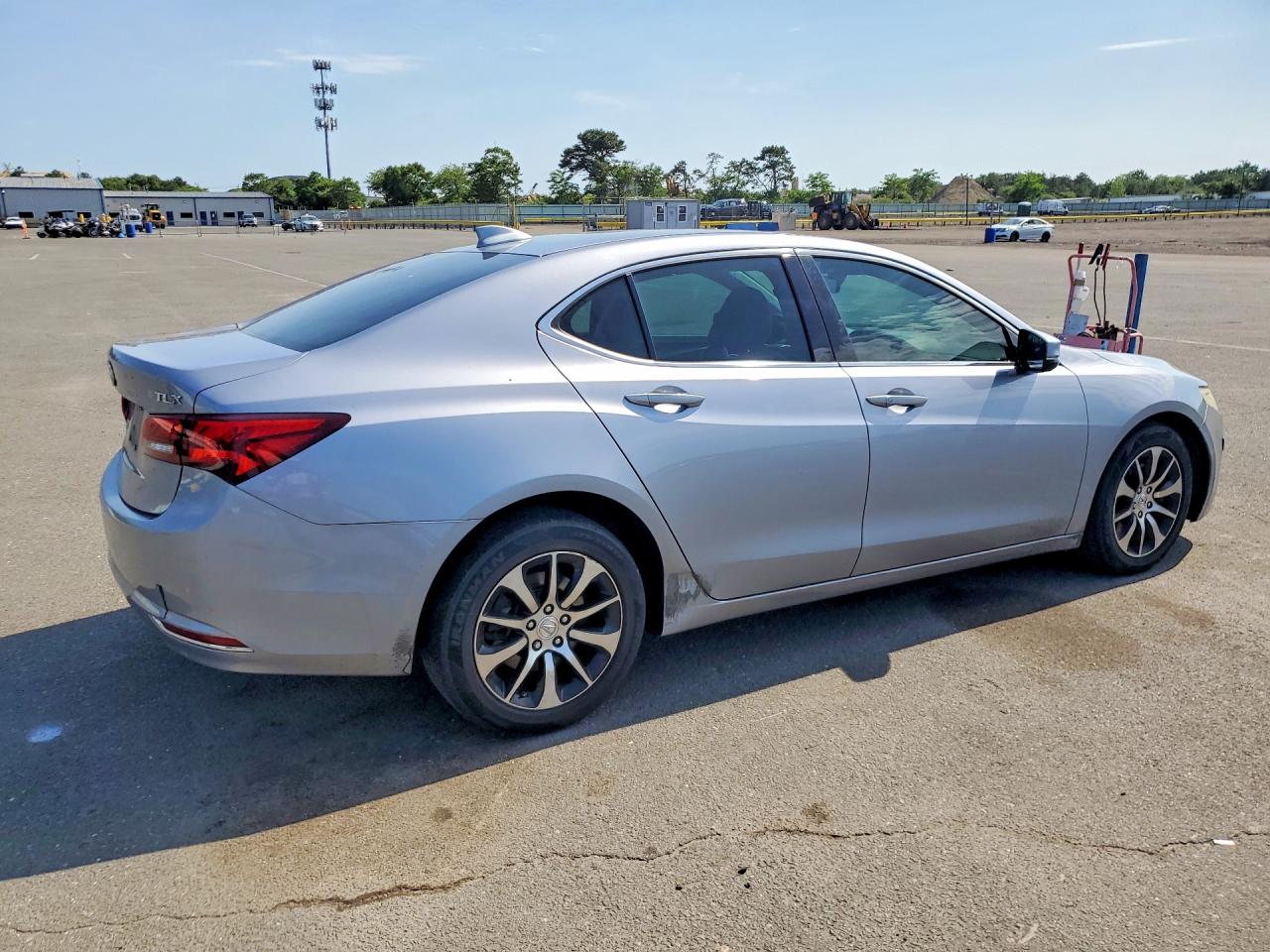 2015 Acura Tlx Tech Silver vin: 19UUB1F55FA005493