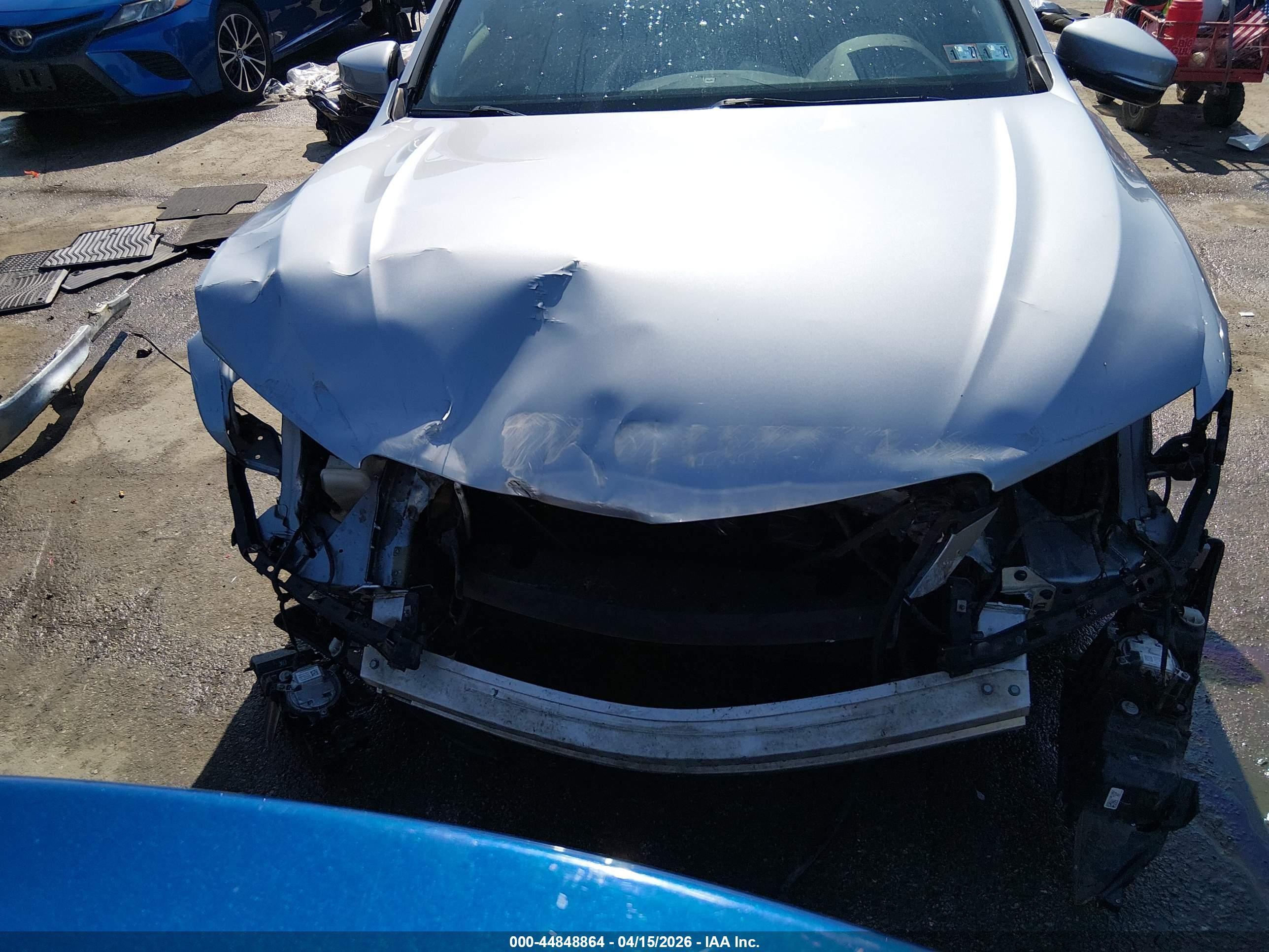 2015 Acura Tlx Tech Серебряный vin: 19UUB1F56FA027518