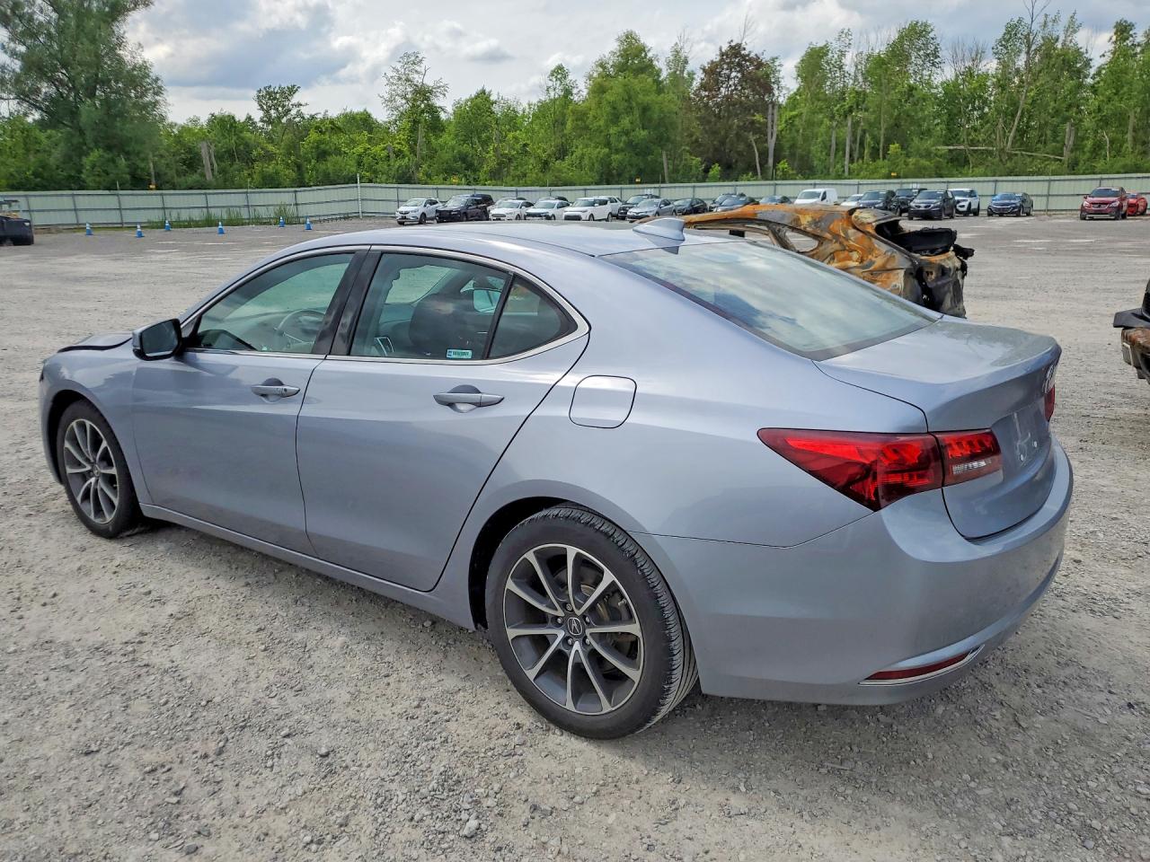 2015 Acura Tlx Silver vin: 19UUB2F36FA010609
