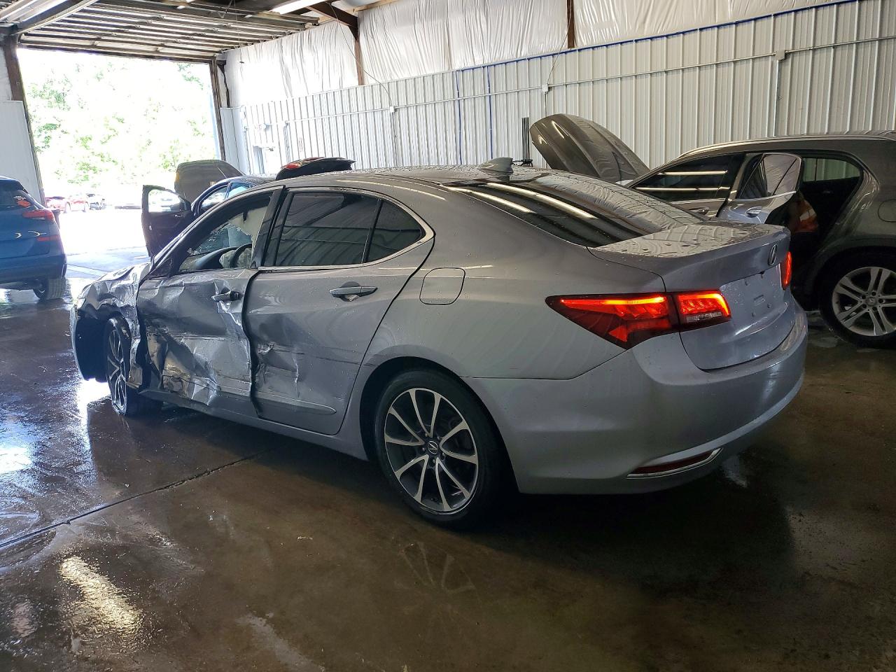 2015 Acura Tlx Silver vin: 19UUB2F3XFA016624