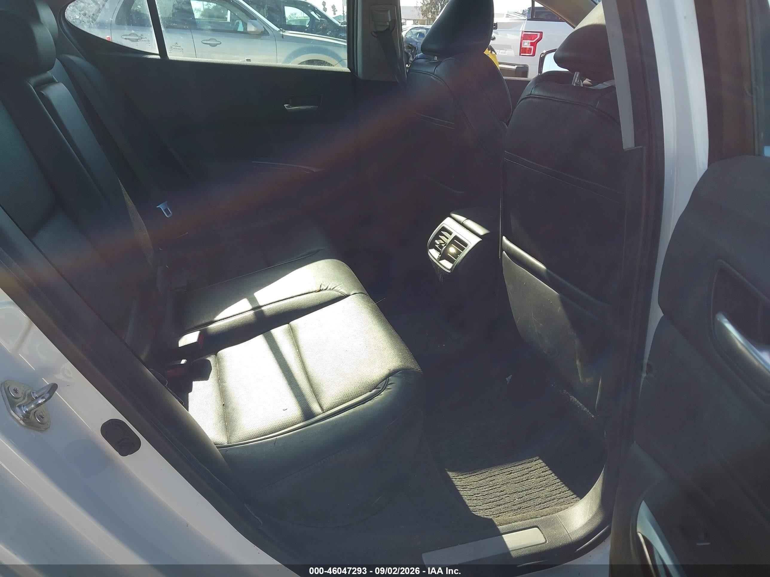 2015 Acura Tlx V6 Tech White vin: 19UUB2F50FA001244