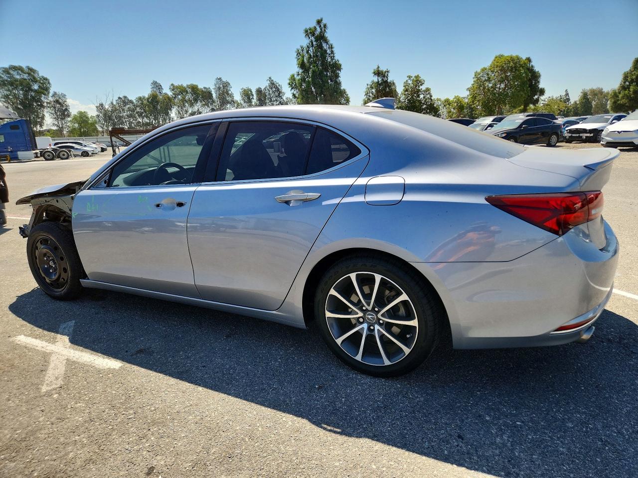 2015 Acura Tlx Tech Серебряный vin: 19UUB2F52FA011337