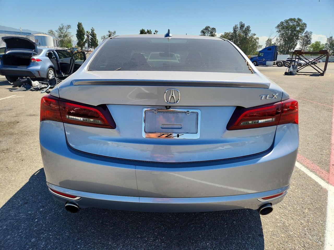 2015 Acura Tlx Tech Серебряный vin: 19UUB2F52FA011337