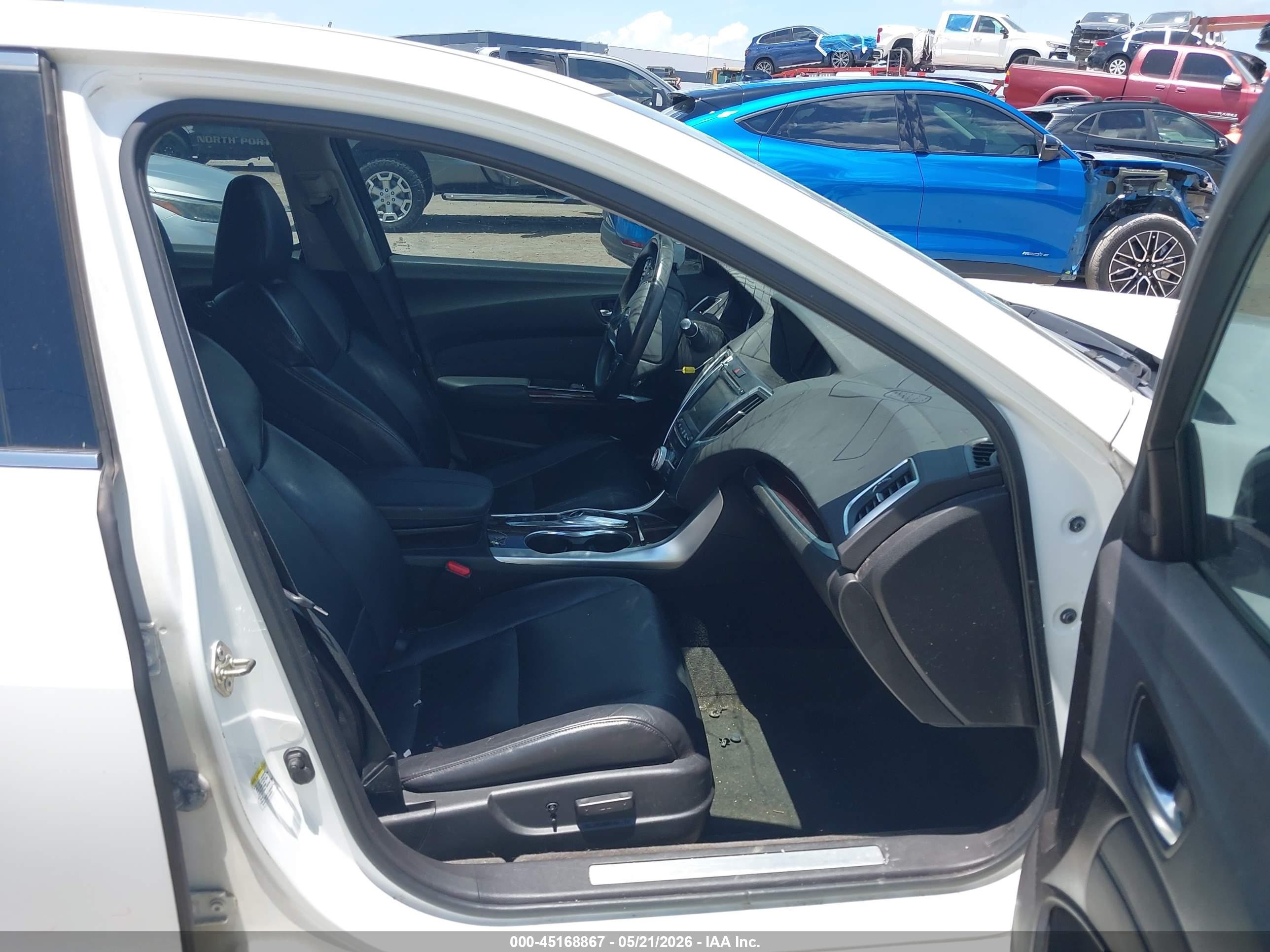 2015 Acura Tlx V6 Tech Белый vin: 19UUB2F56FA008313