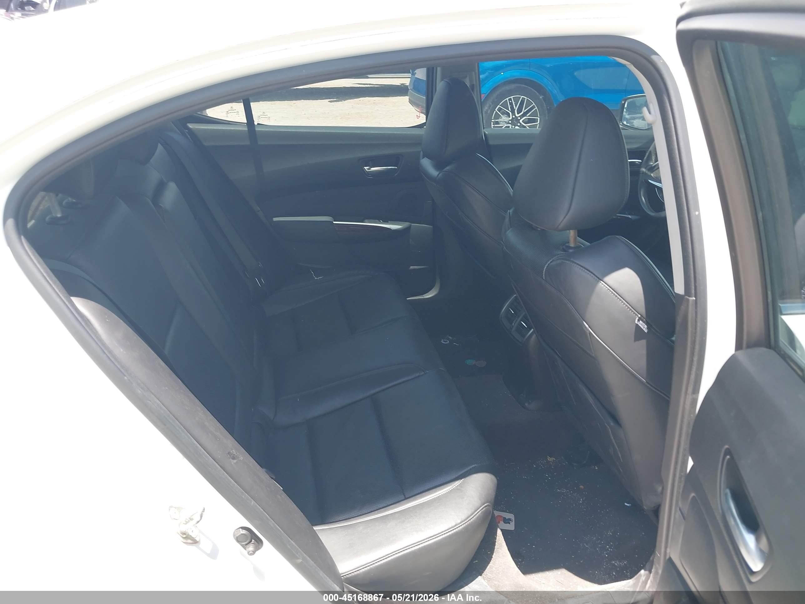 2015 Acura Tlx V6 Tech Белый vin: 19UUB2F56FA008313
