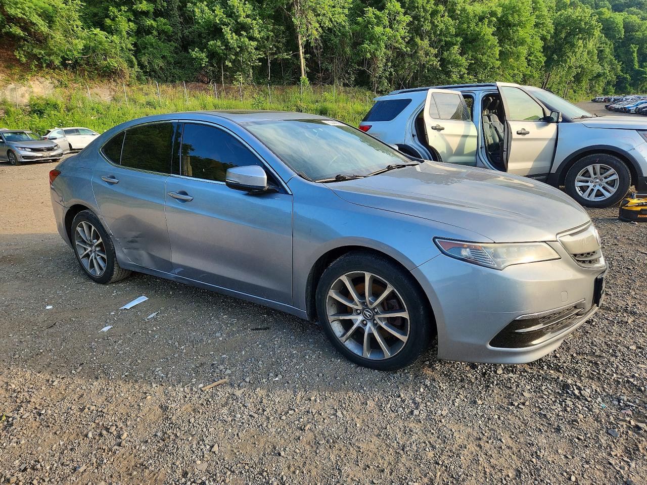 2015 Acura Tlx Tech Серебряный vin: 19UUB2F56FA021921
