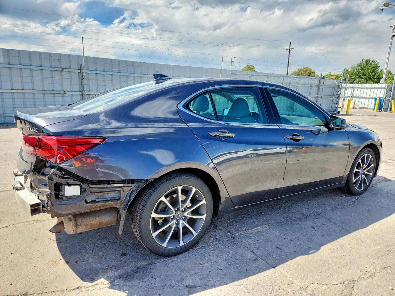 2015 Acura Tlx Tech Gray vin: 19UUB2F57FA008207