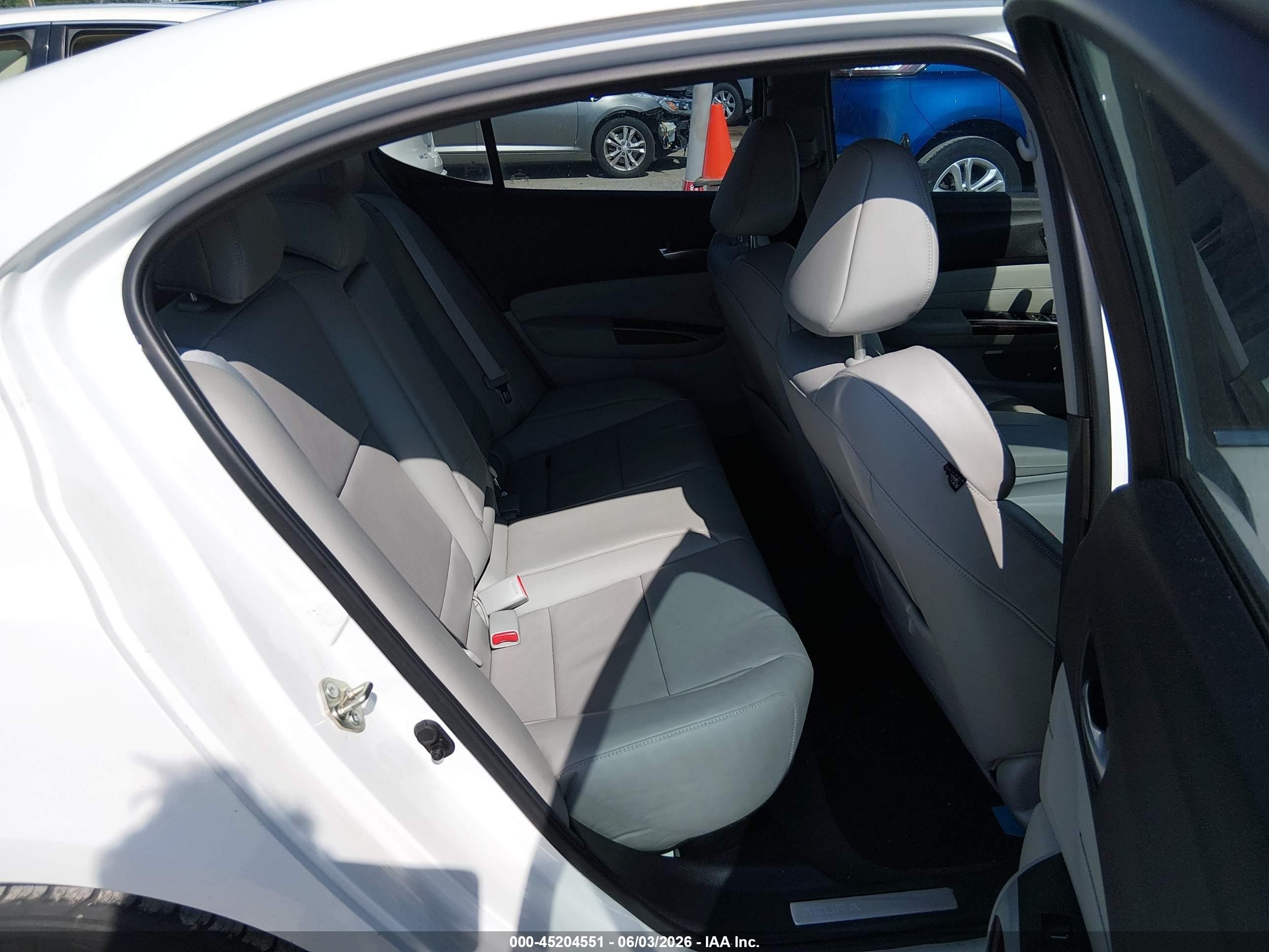 2015 Acura Tlx V6 Tech White vin: 19UUB2F57FA009471