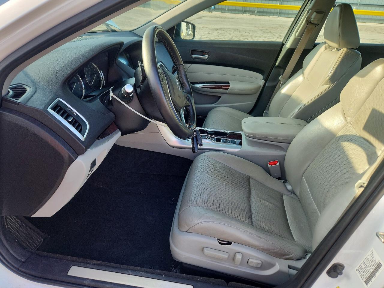2015 Acura Tlx Tech White vin: 19UUB2F58FA001055