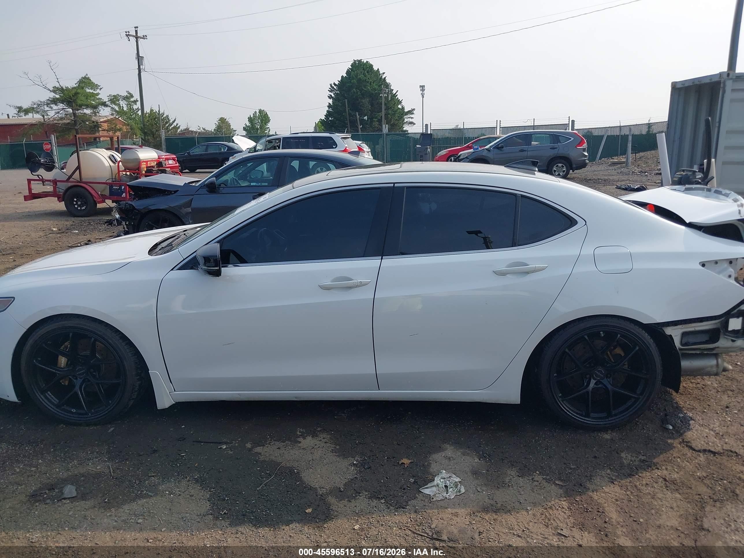 2015 Acura Tlx V6 Tech Белый vin: 19UUB2F58FA024366