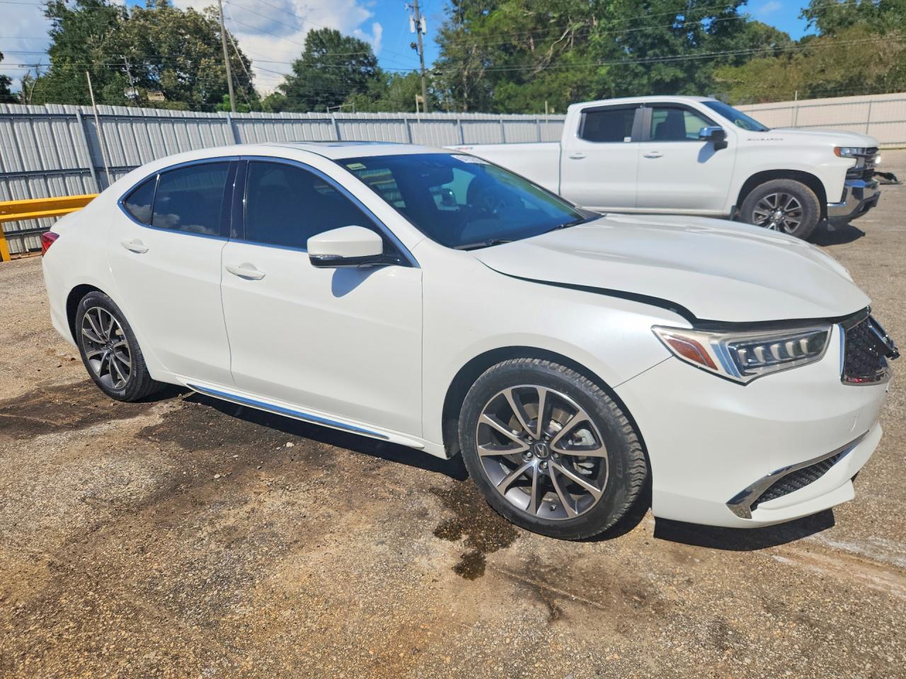2018 Acura Tlx Tech White vin: 19UUB2F58JA000061