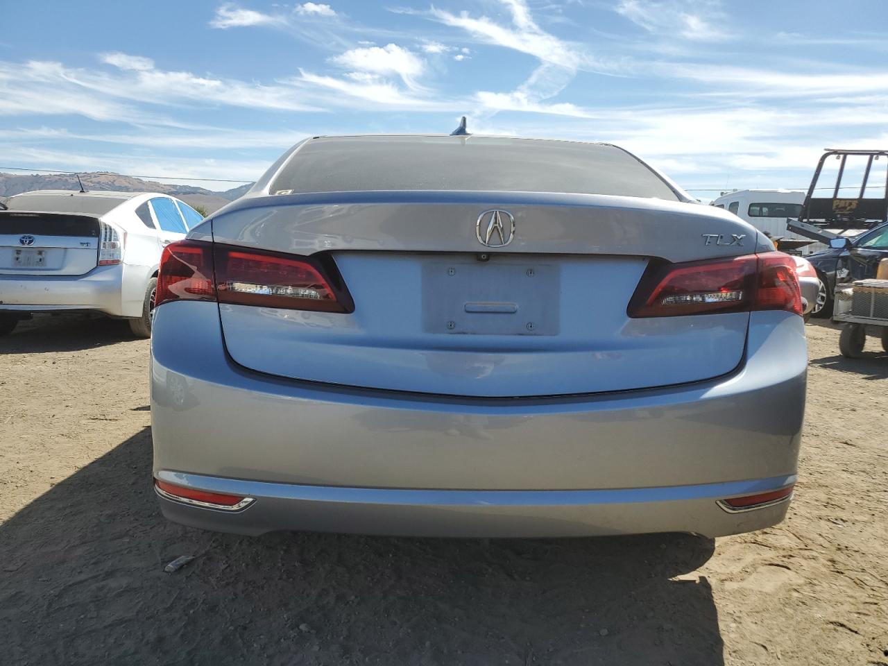 2015 Acura Tlx Tech Silver vin: 19UUB2F59FA017992