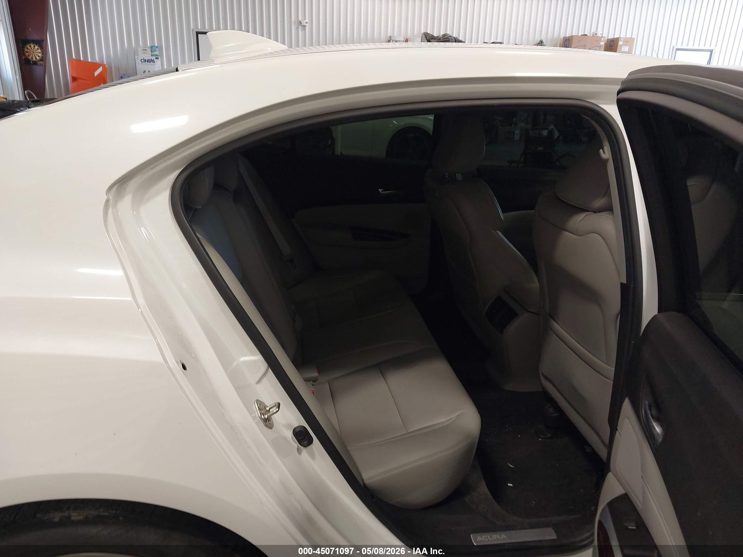 2015 Acura Tlx V6 Advance White vin: 19UUB2F76FA014114