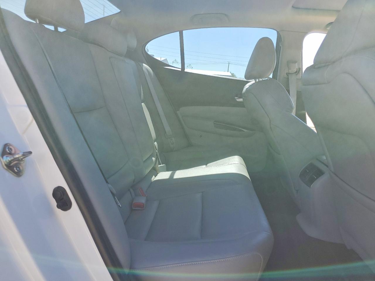 2015 Acura Tlx Advance Белый vin: 19UUB2F77FA003560