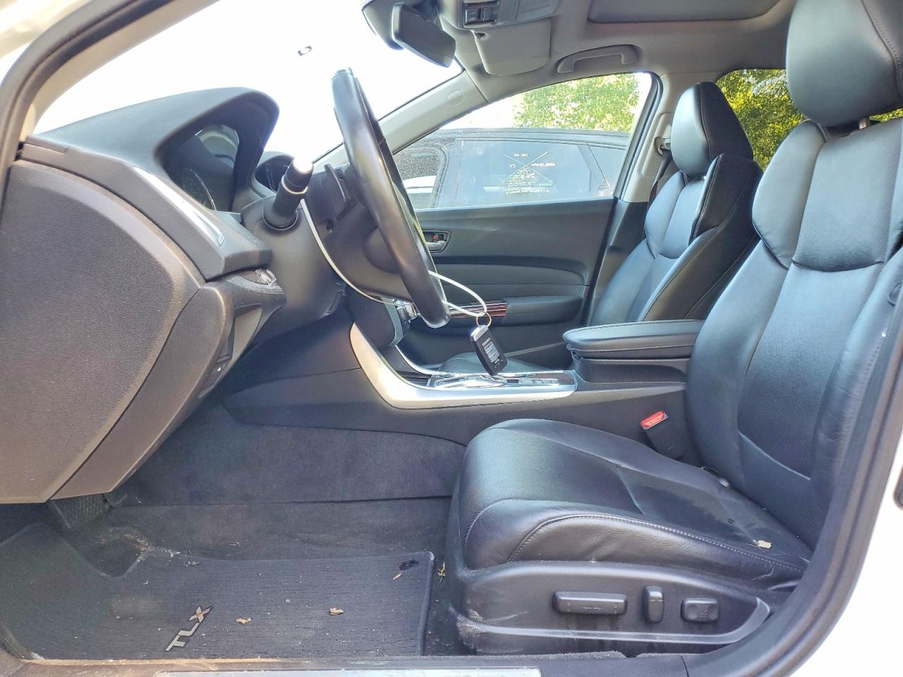 2015 Acura Tlx Tech Белый vin: 19UUB3F50FA804027