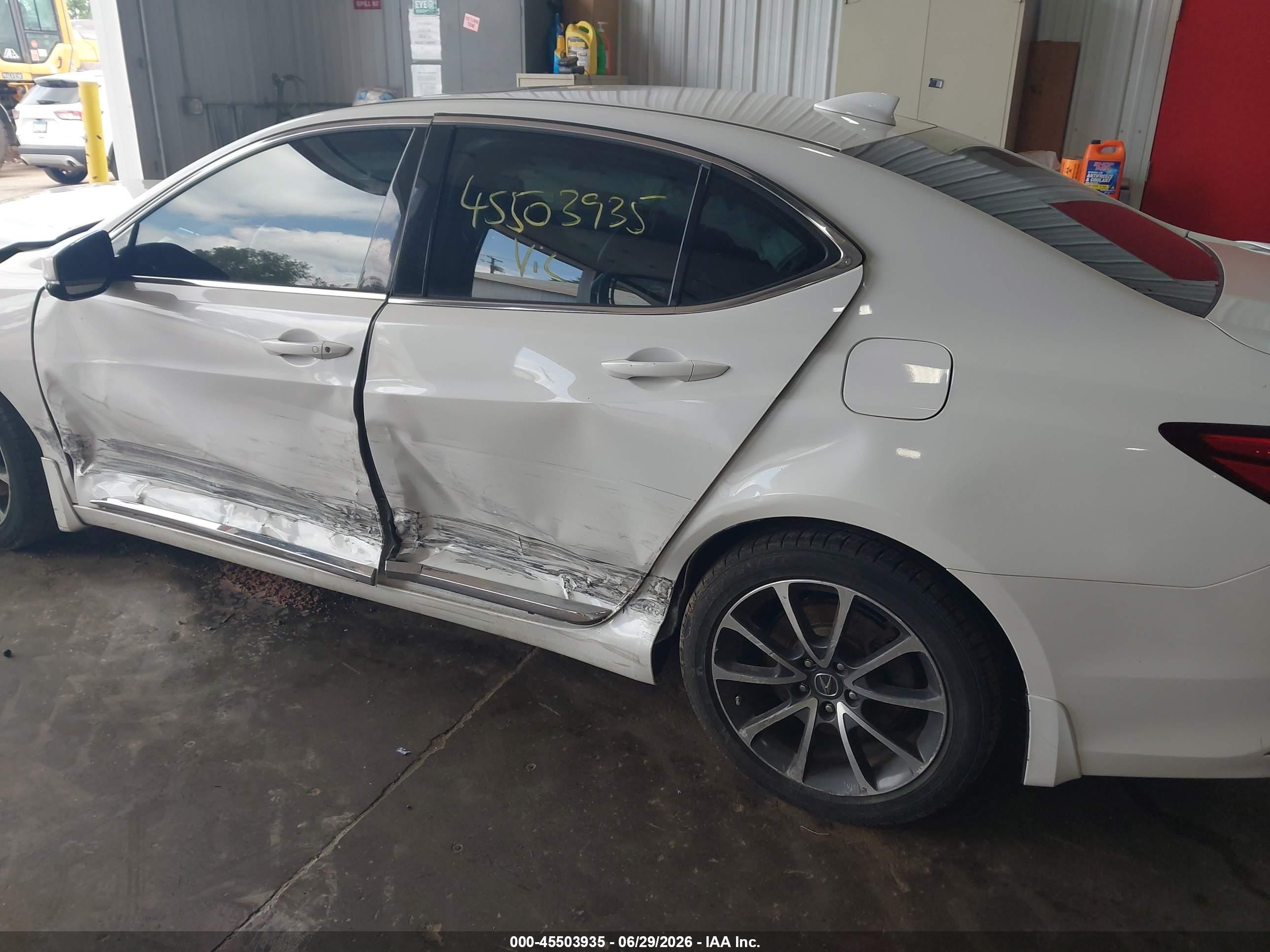 2015 Acura Tlx V6 Tech White vin: 19UUB3F52FA005009