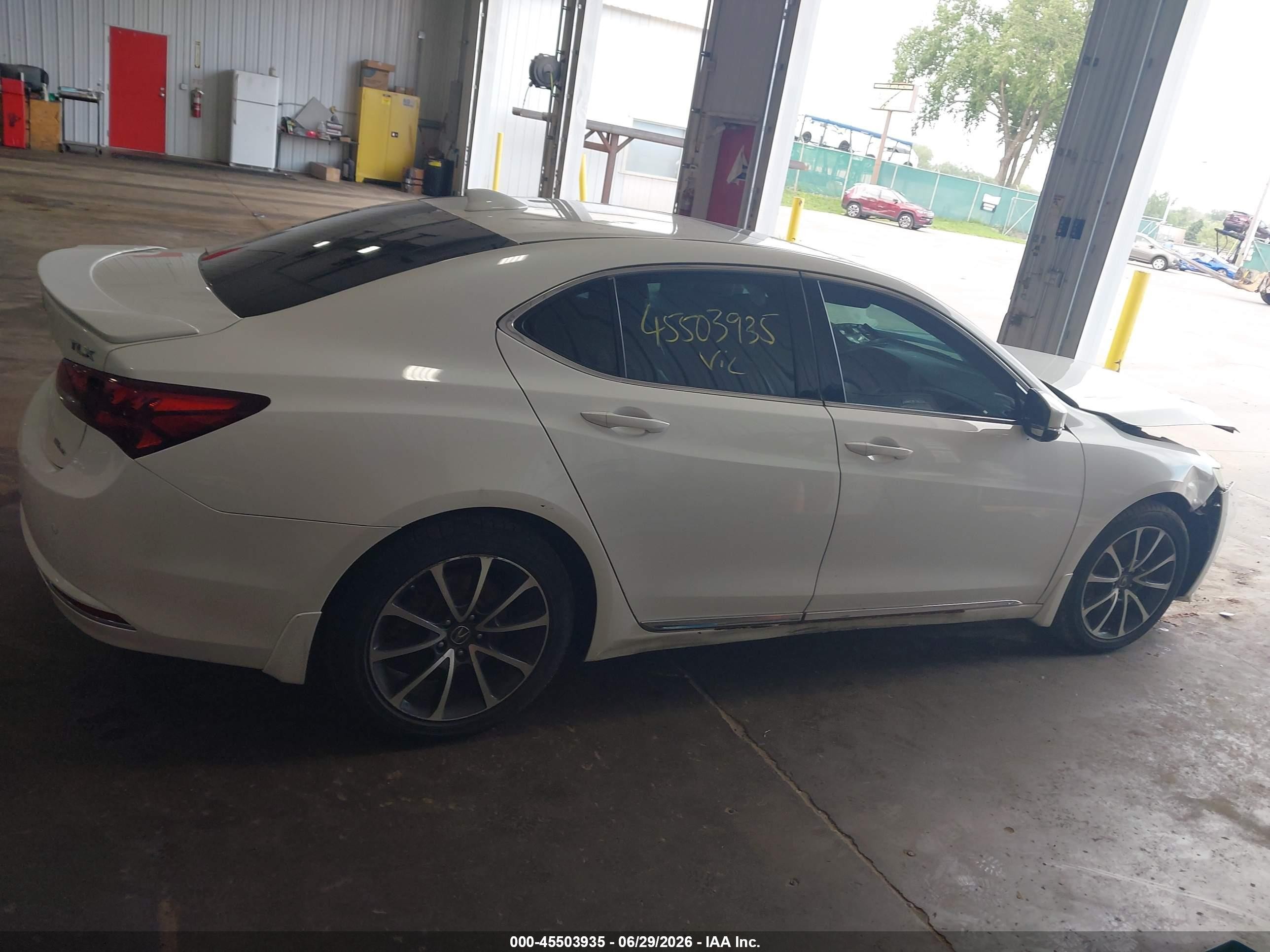 2015 Acura Tlx V6 Tech White vin: 19UUB3F52FA005009