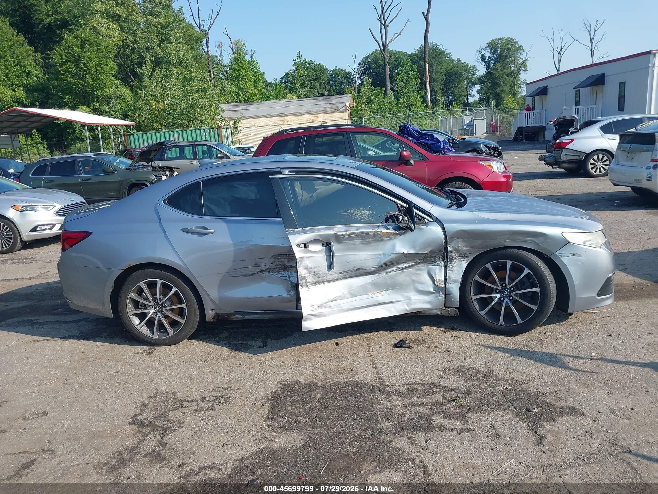 2015 Acura Tlx V6 Tech Серебряный vin: 19UUB3F57FA008620