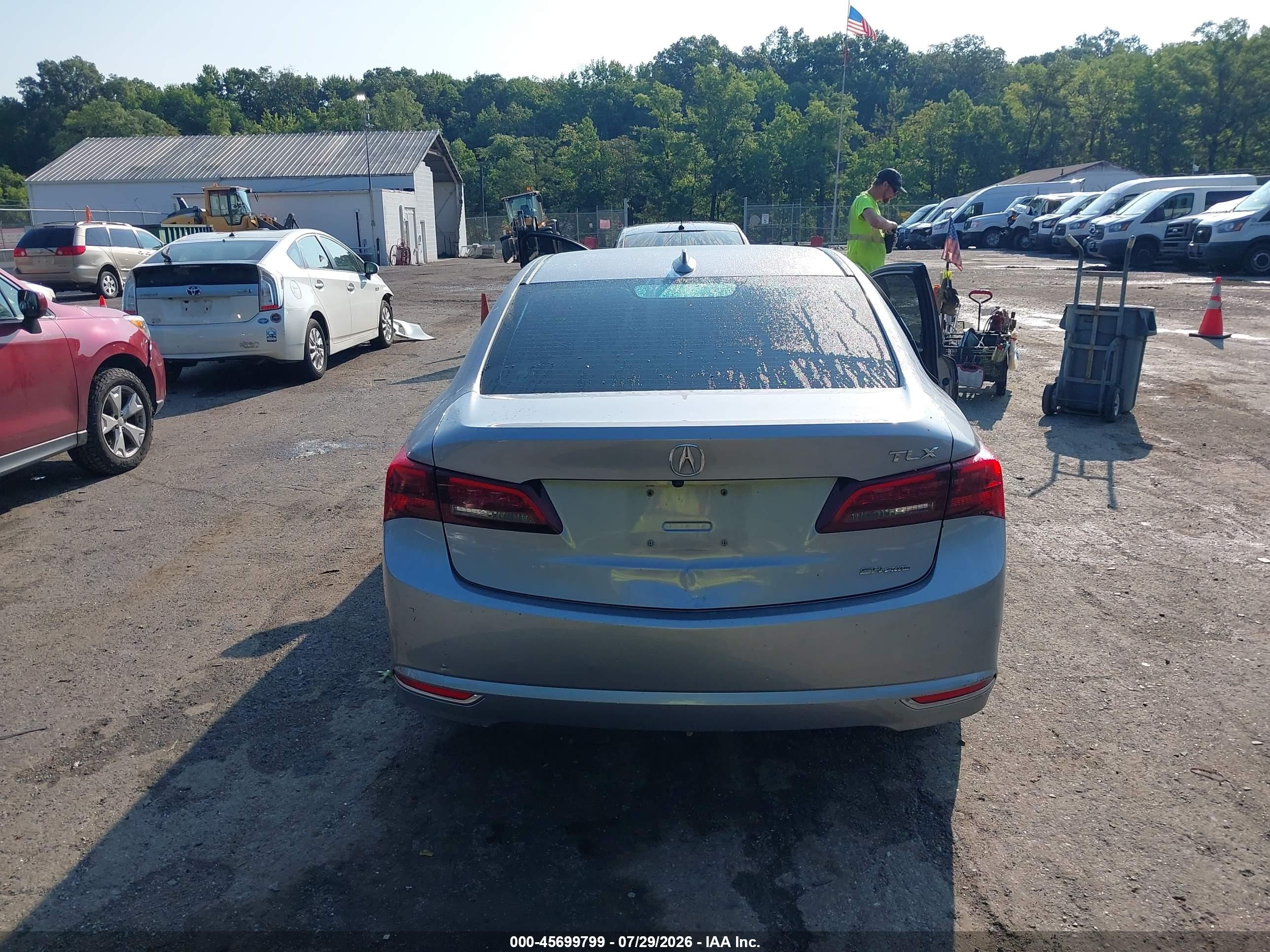 2015 Acura Tlx V6 Tech Серебряный vin: 19UUB3F57FA008620