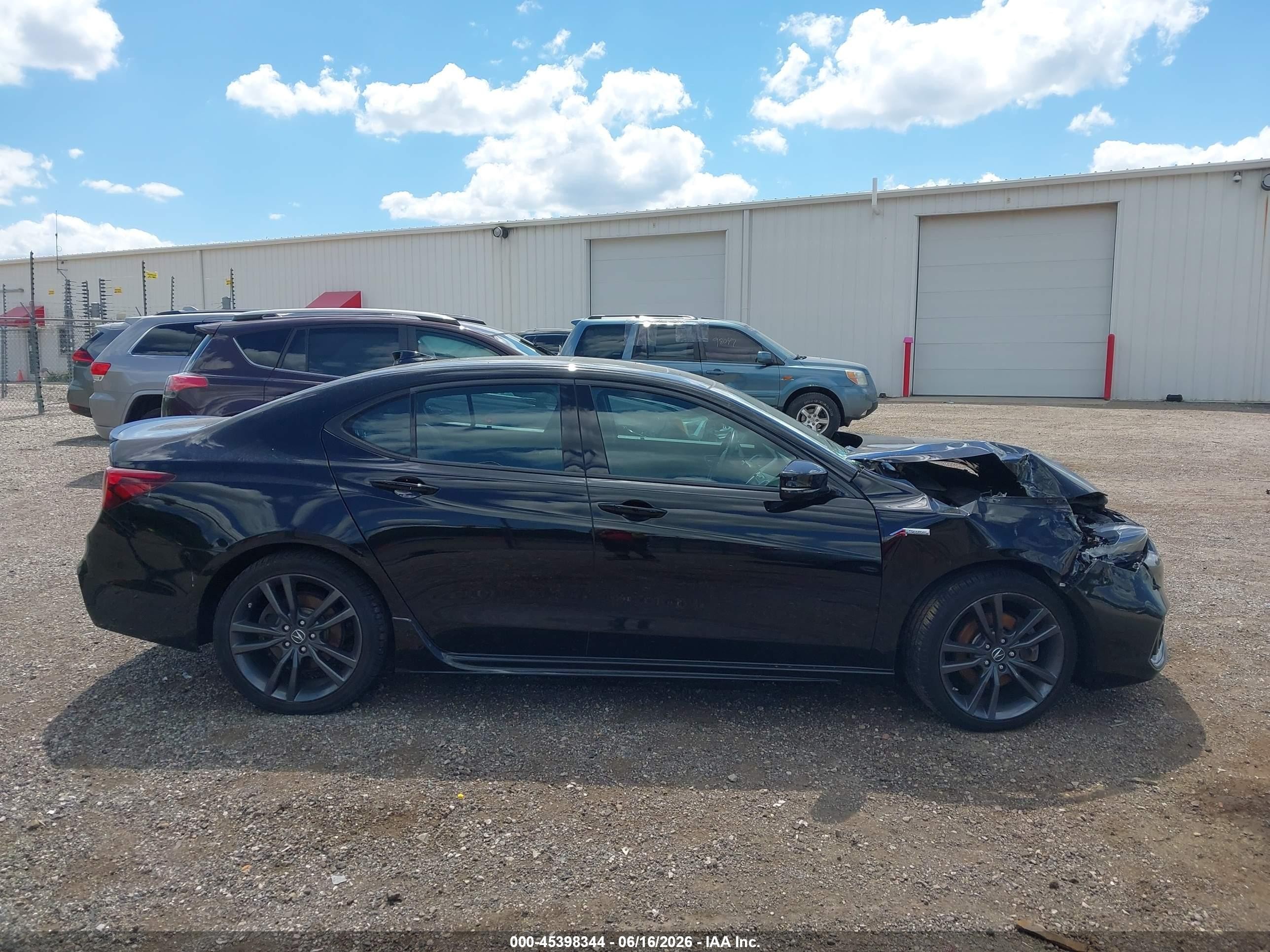 2018 Acura Tlx Tech   A-spec Pkgs Черный vin: 19UUB3F67JA001913