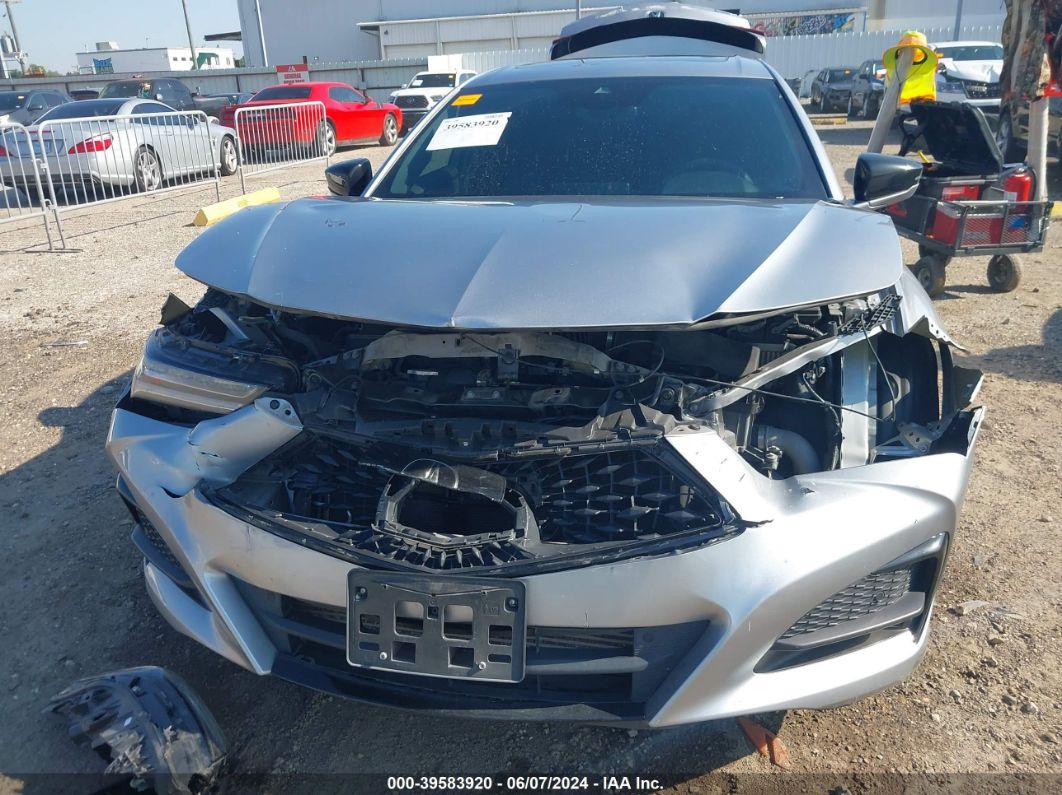 2021 Acura Tlx A-spec Package Silver vin: 19UUB5F55MA000332