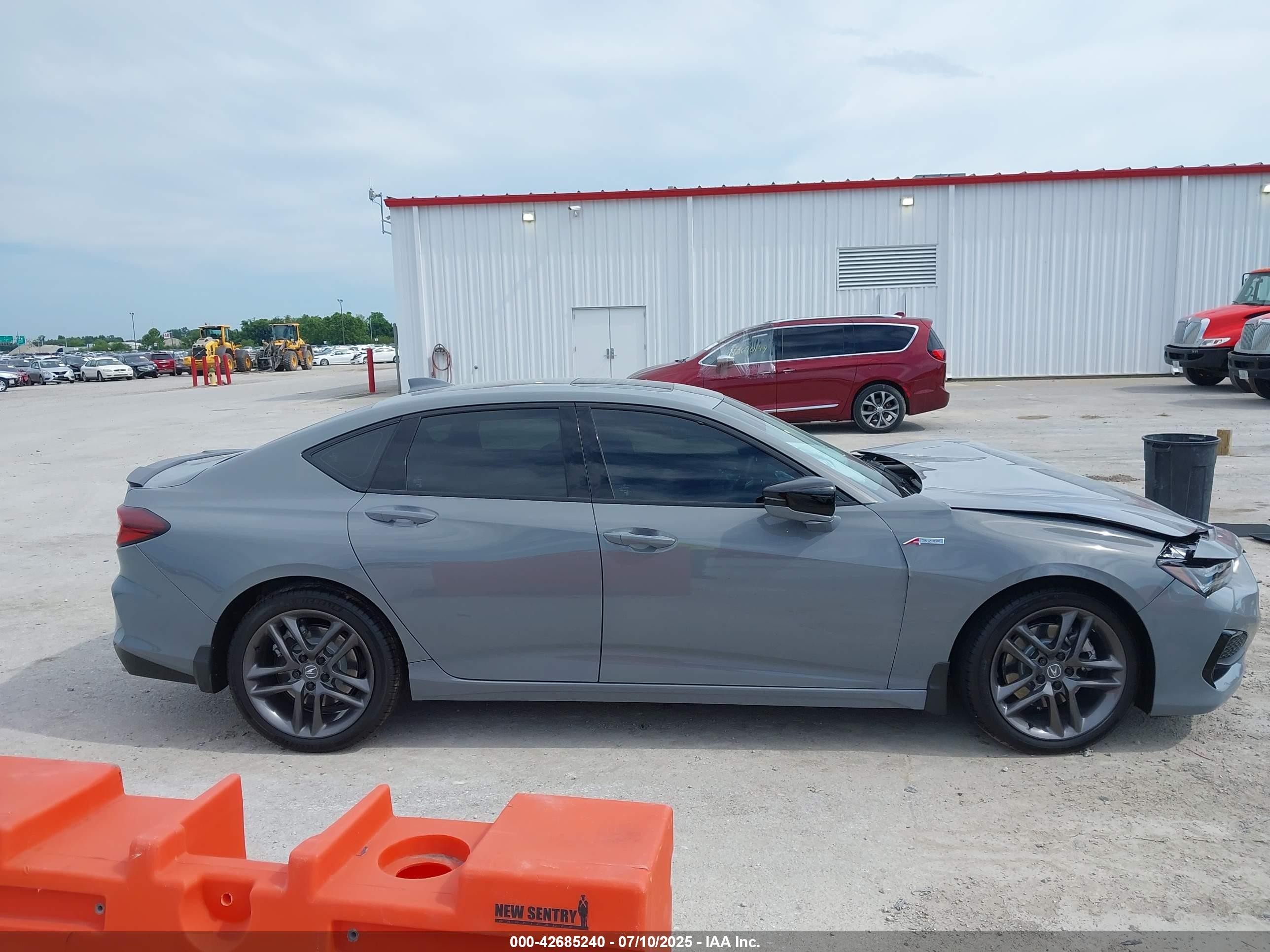 2025 Acura Tlx A-spec Серый vin: 19uub6f50sa003867
