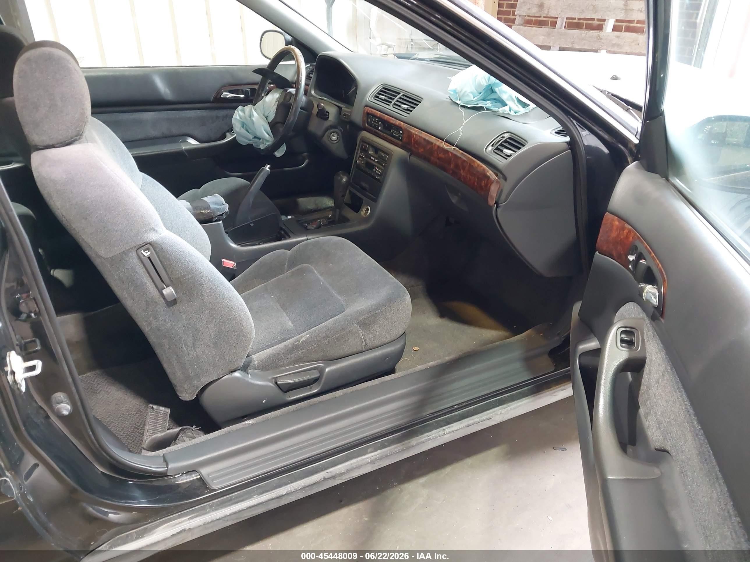 1997 Acura Cl 3.0 Black vin: 19UYA2242VL008832