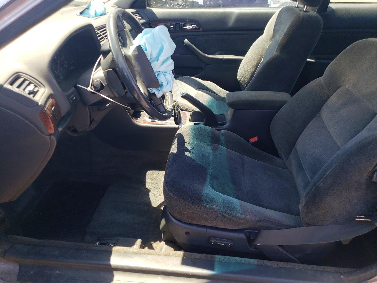 1998 Acura 2.3cl Silver vin: 19UYA3245WL008637