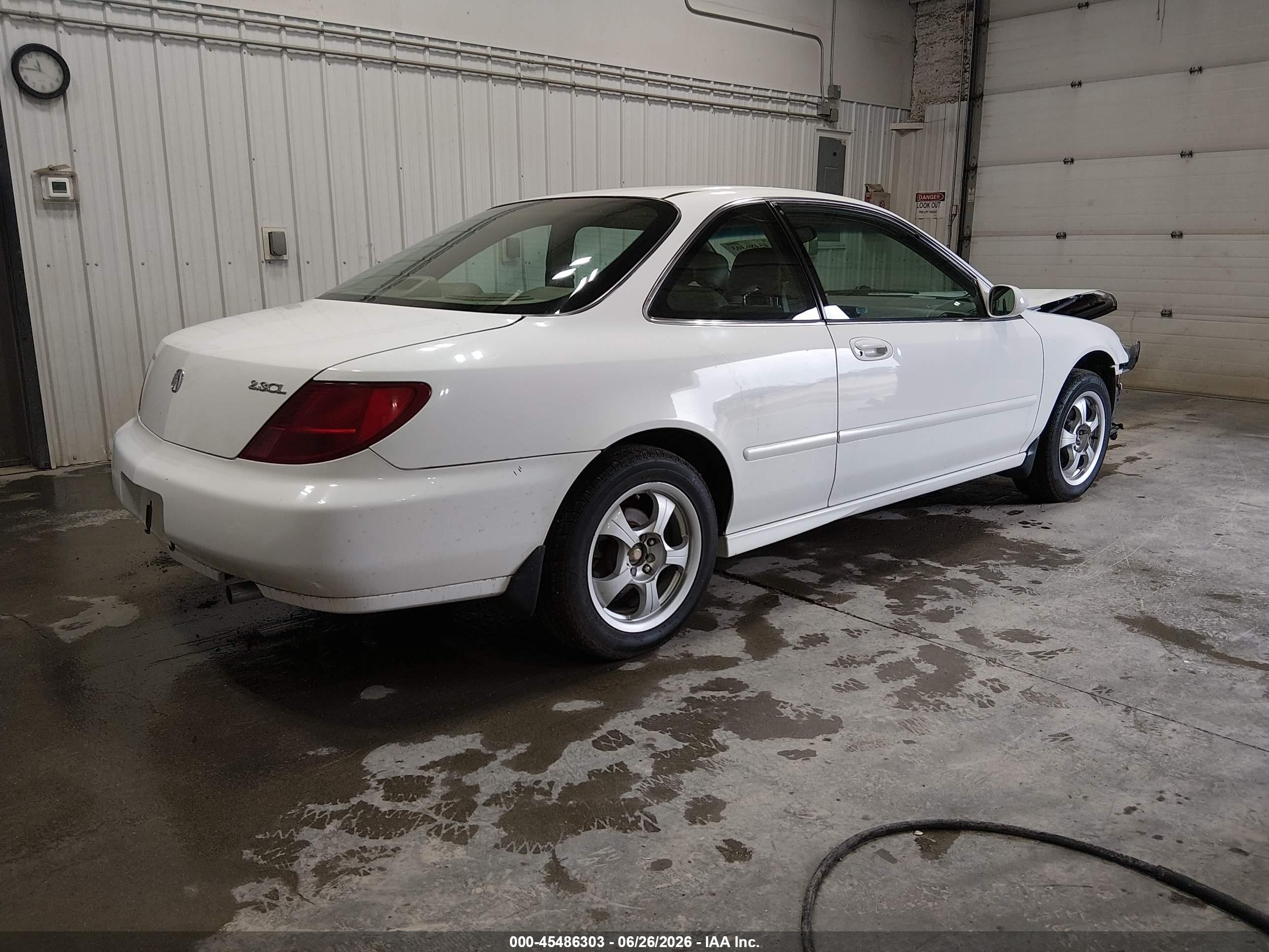 1998 Acura Cl 2.3 White vin: 19UYA3257WL002413