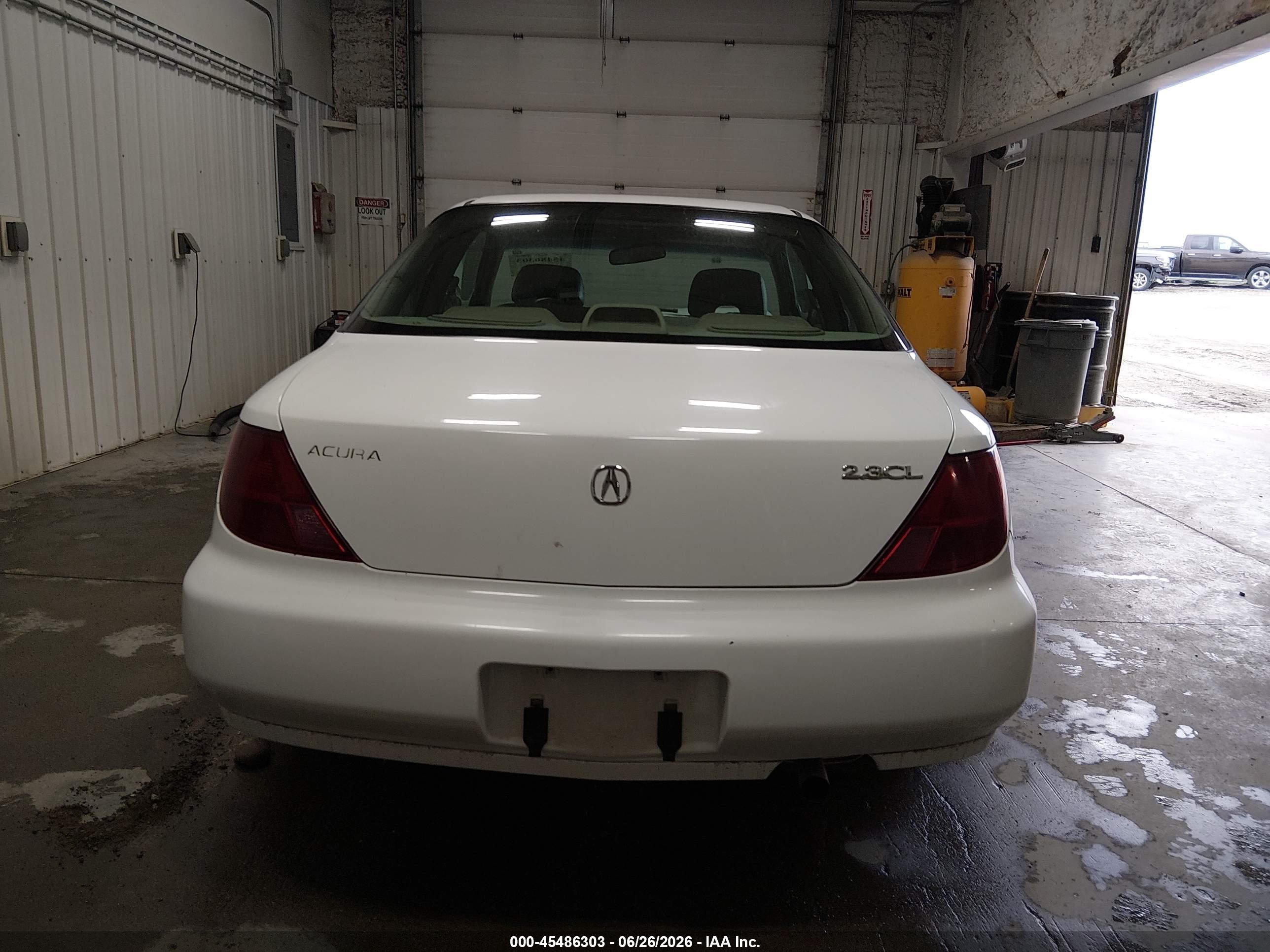 1998 Acura Cl 2.3 White vin: 19UYA3257WL002413