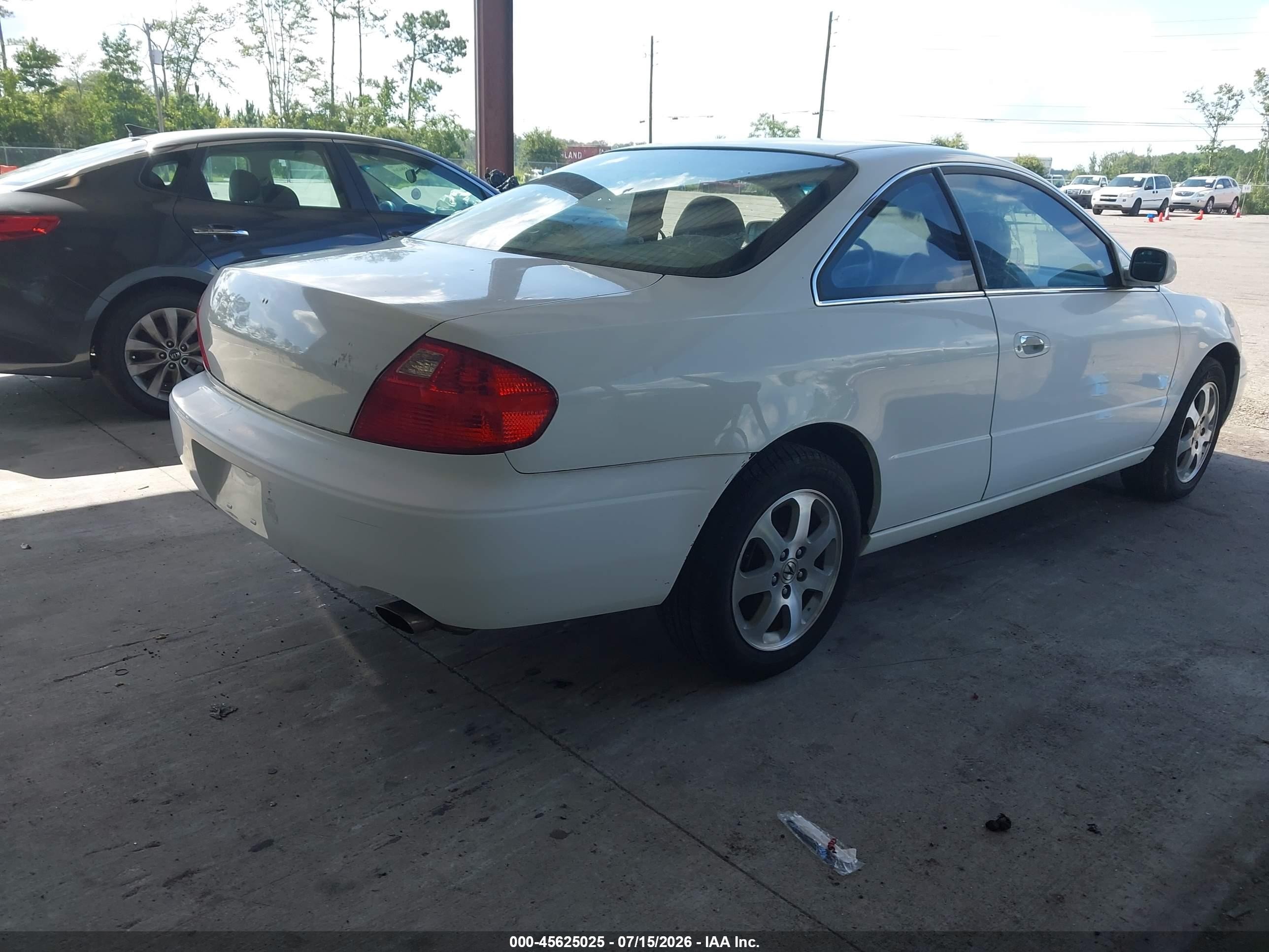 2002 Acura Cl 3.2 White vin: 19UYA42442A005451