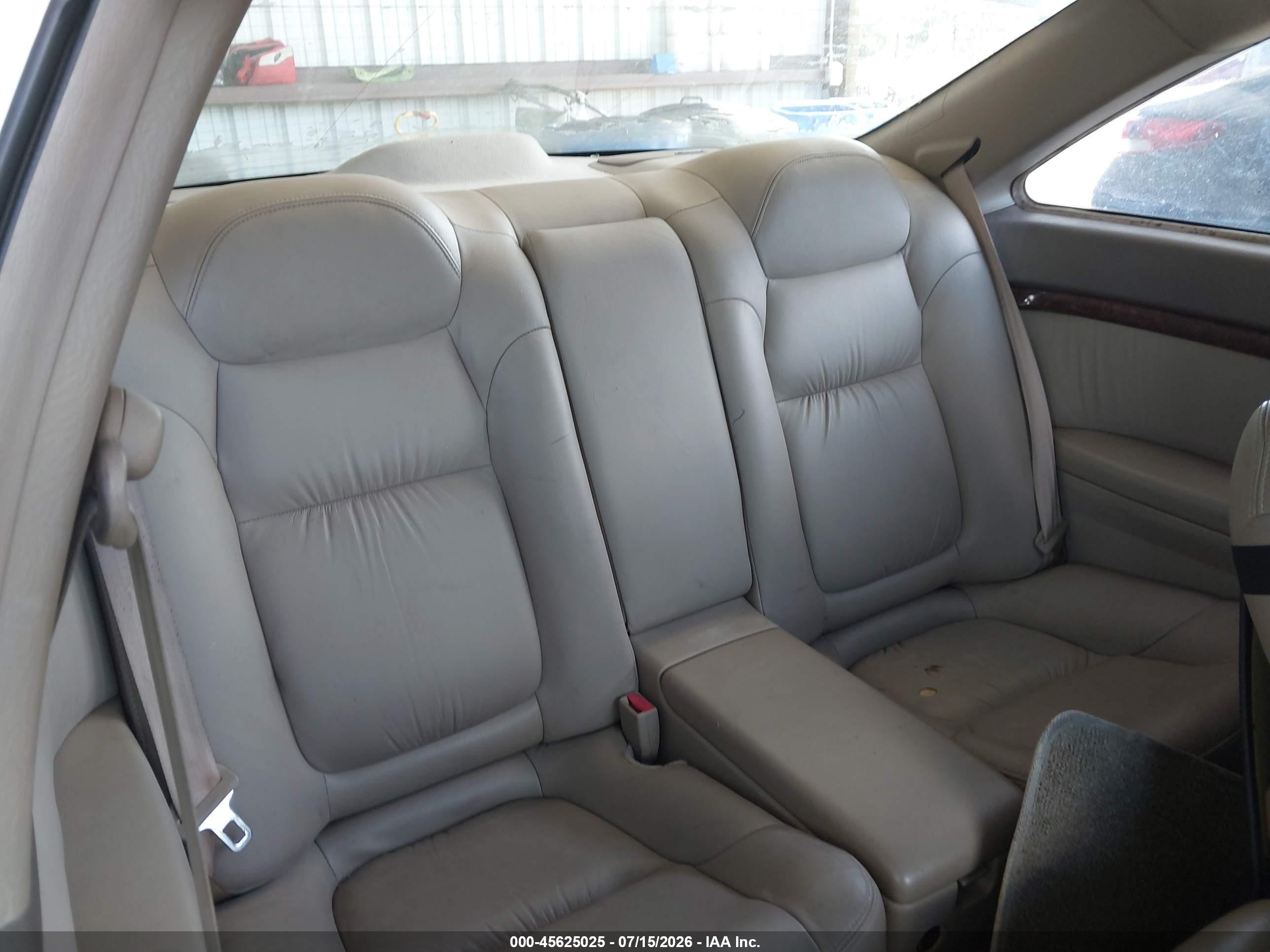 2002 Acura Cl 3.2 White vin: 19UYA42442A005451