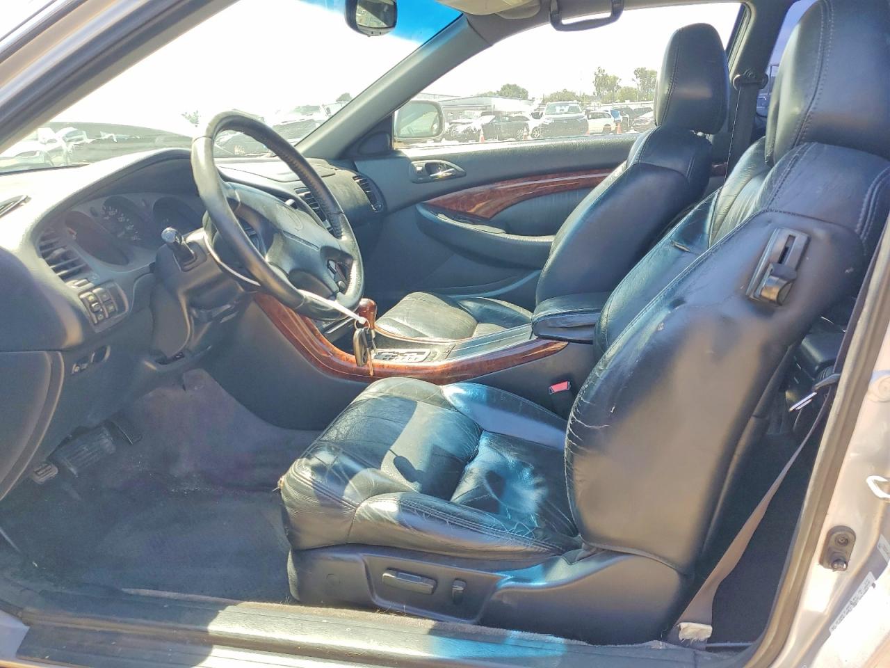2002 Acura 3.2cl Silver vin: 19UYA42492A001525
