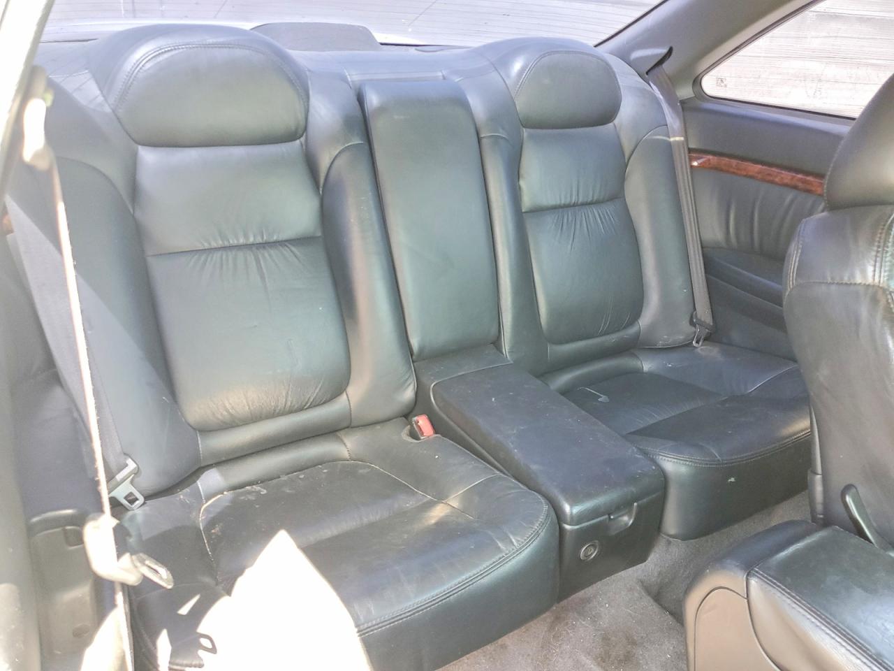 2002 Acura 3.2cl Silver vin: 19UYA42492A001525