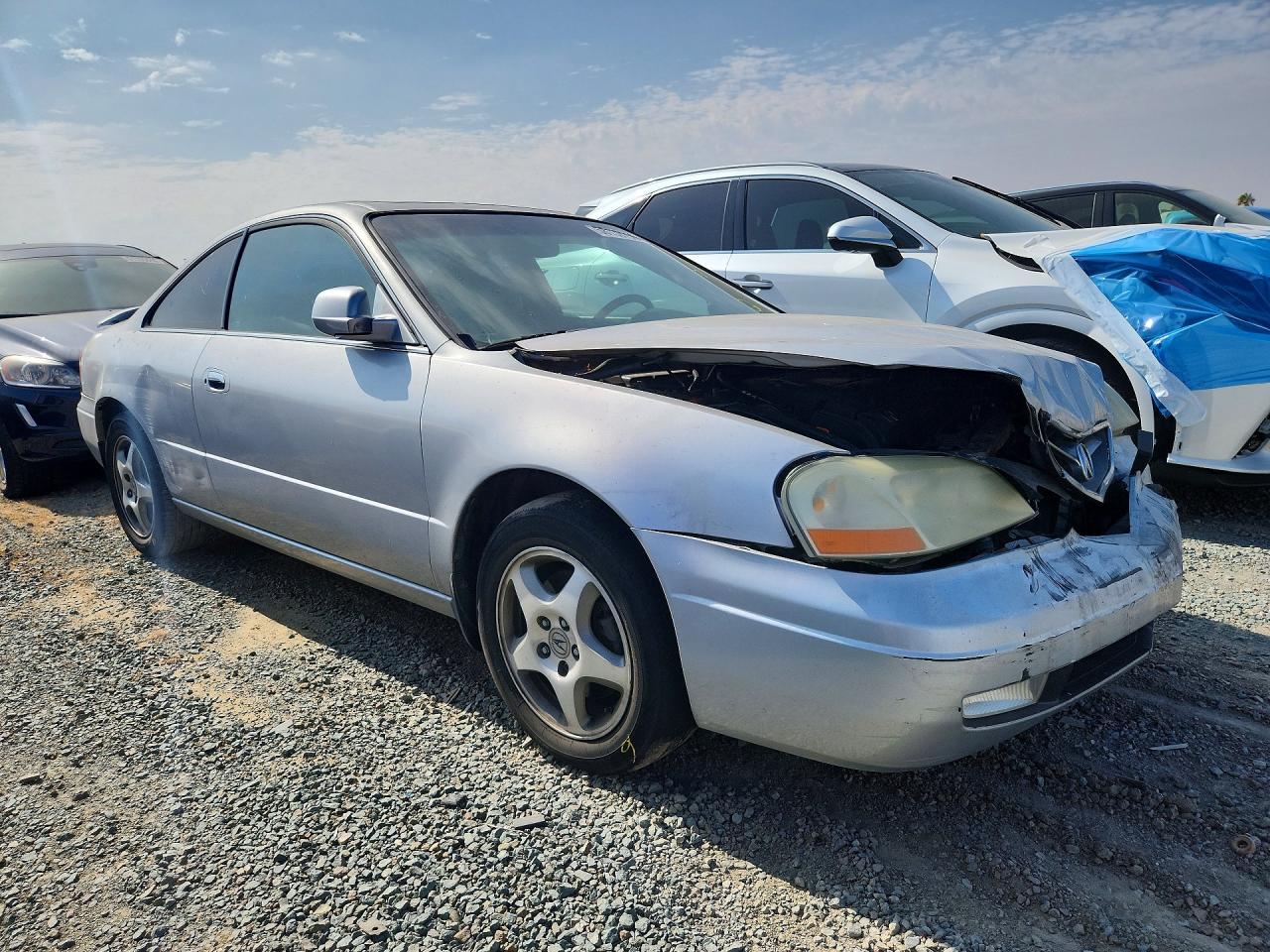 2002 Acura 3.2cl Silver vin: 19UYA42492A001525