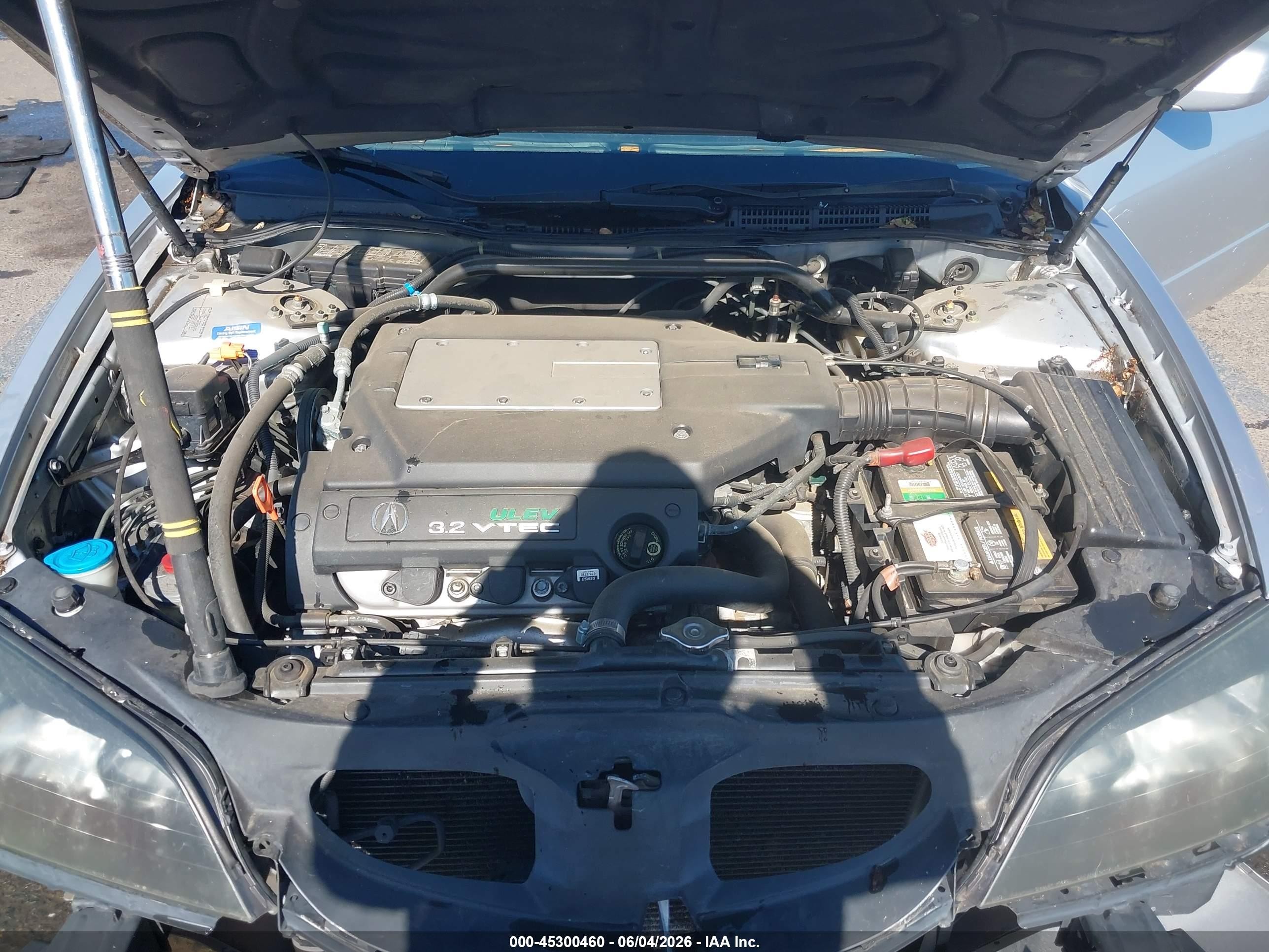 2003 Acura Cl 3.2 Silver vin: 19UYA424X3A006539