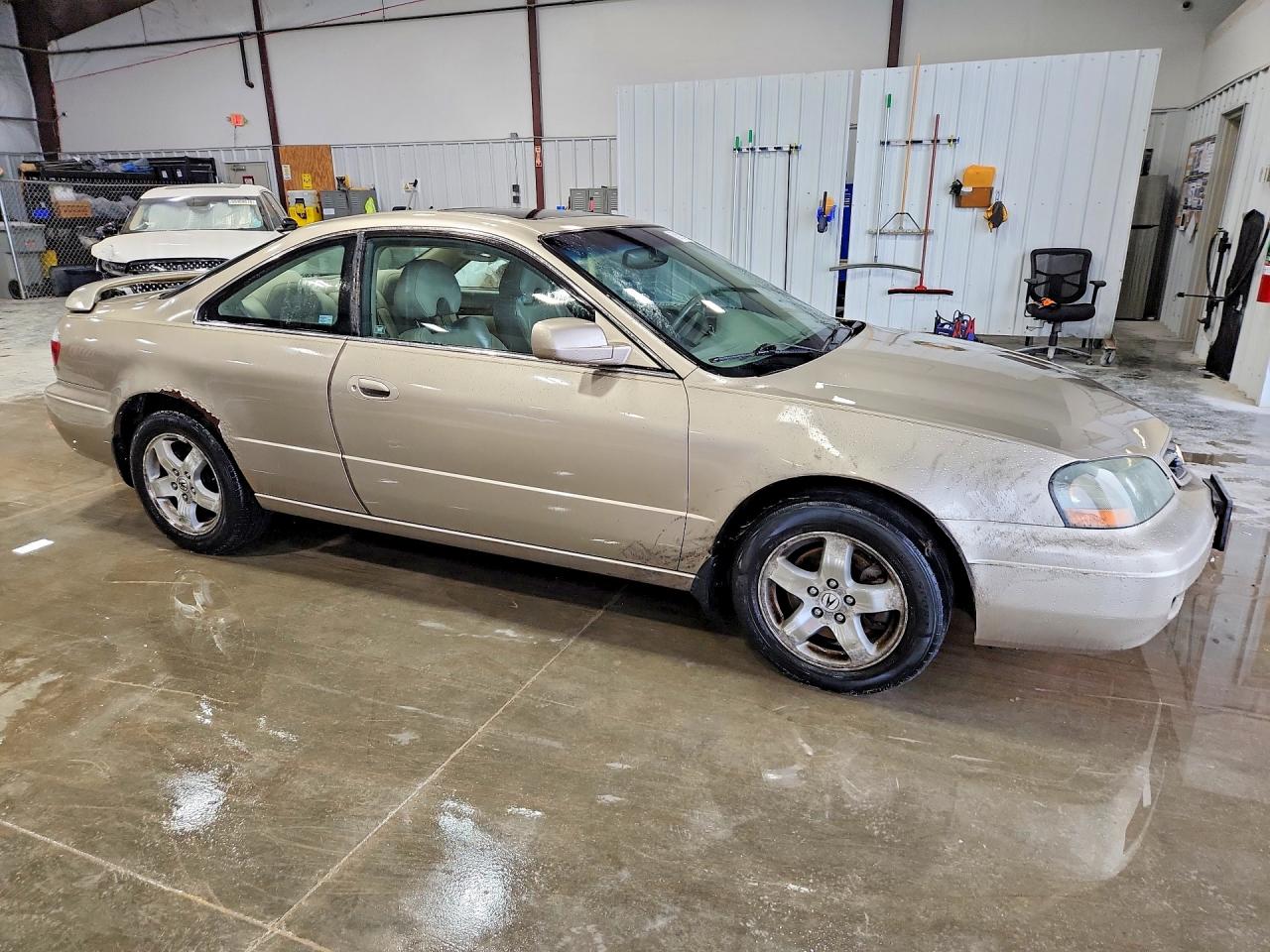 2003 Acura 3.2cl Золотой vin: 19UYA424X3A008968