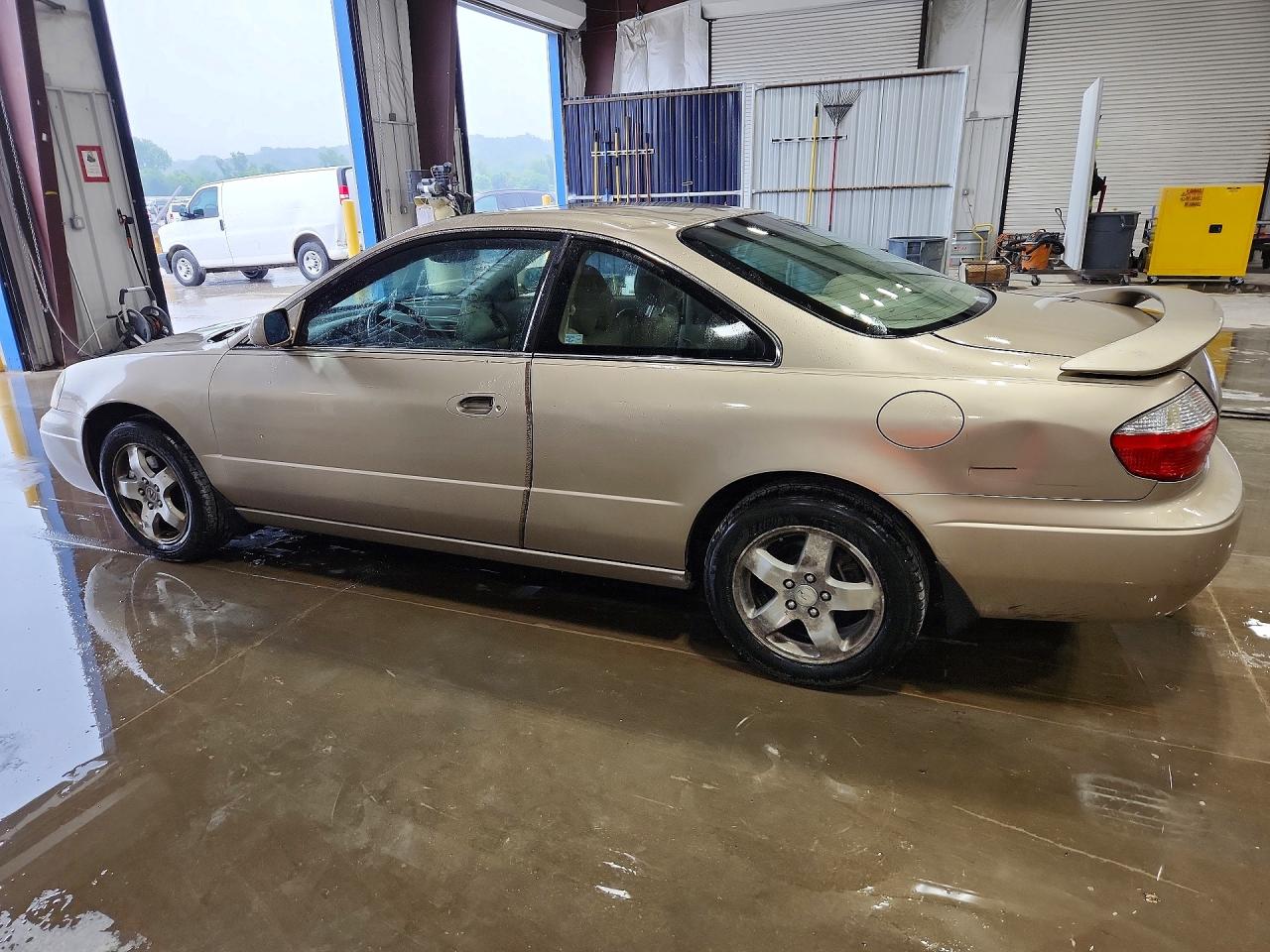 2003 Acura 3.2cl Золотой vin: 19UYA424X3A008968