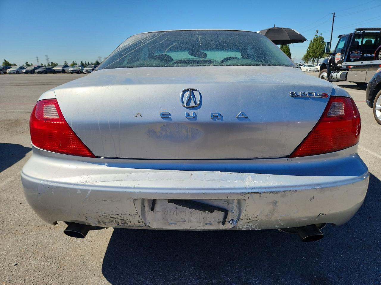 2001 Acura 3.2cl Type-s Silver vin: 19UYA42611A025320