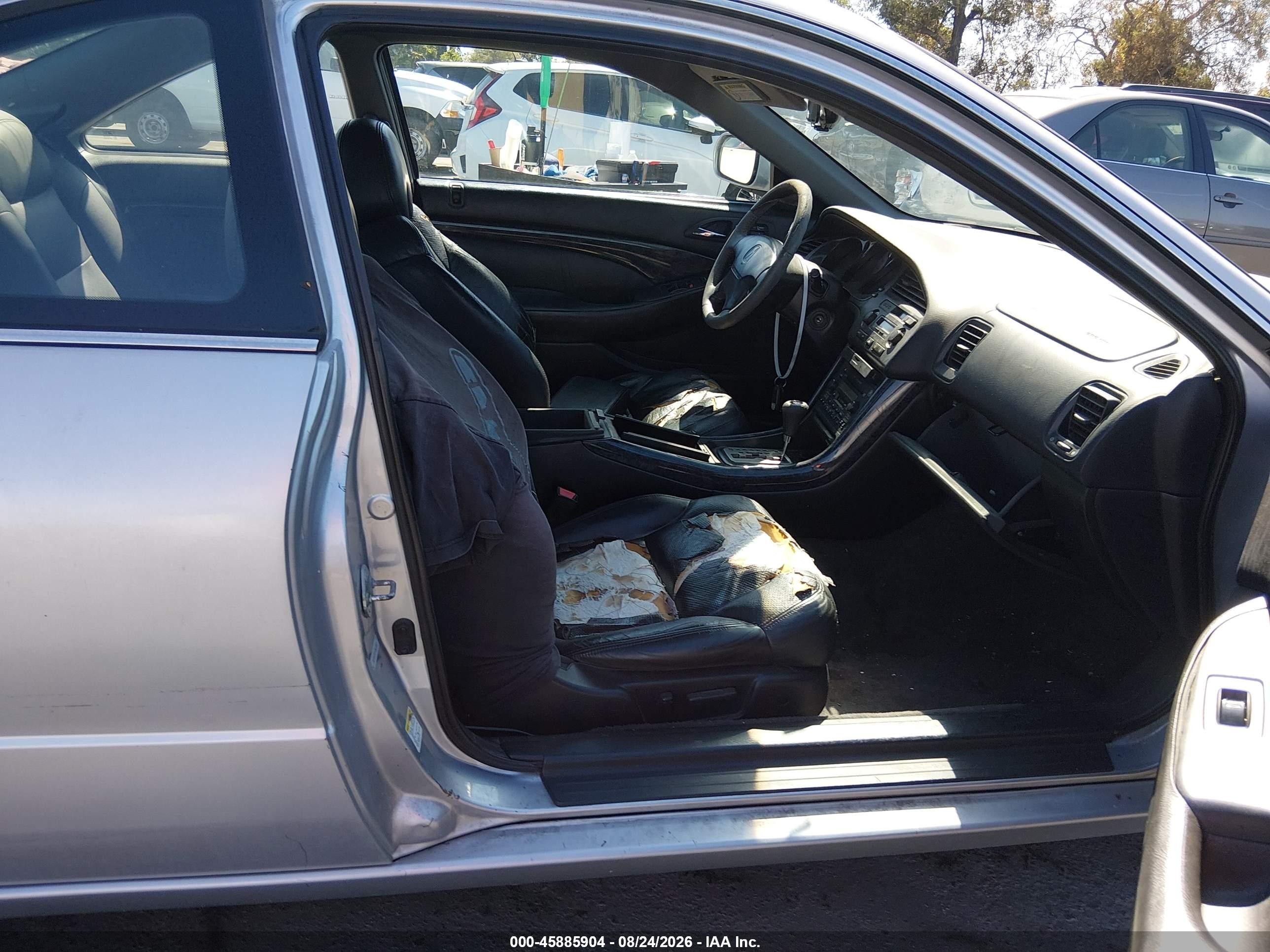 2001 Acura Cl 3.2 Type S Silver vin: 19UYA42631A028087