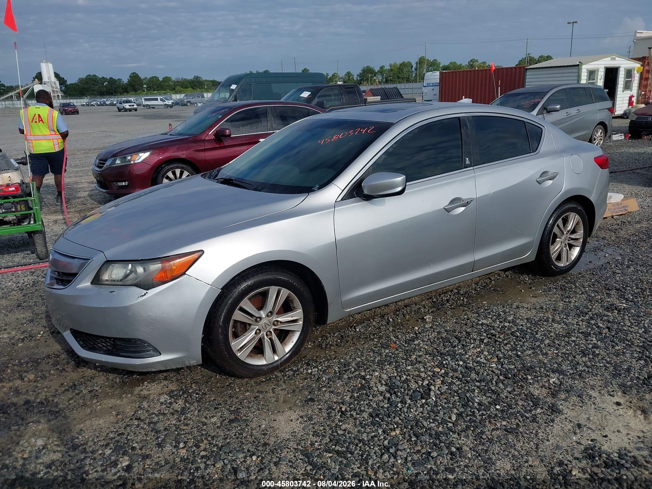 2013 Acura Ilx 2.0l Silver vin: 19VDE1F30DE010088