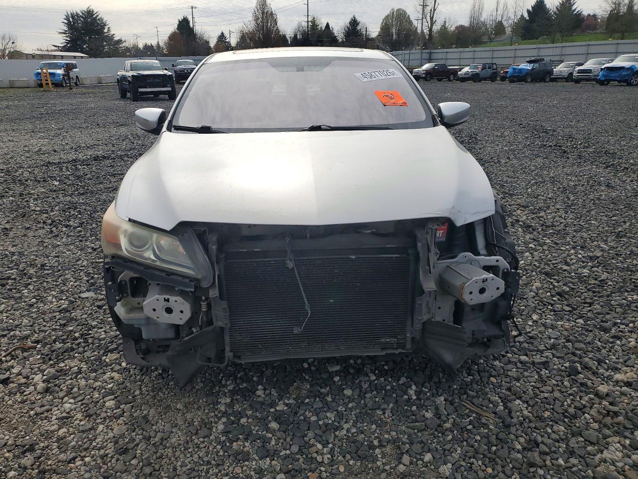 2014 Acura Ilx 20 Silver vin: 19VDE1F30EE012036