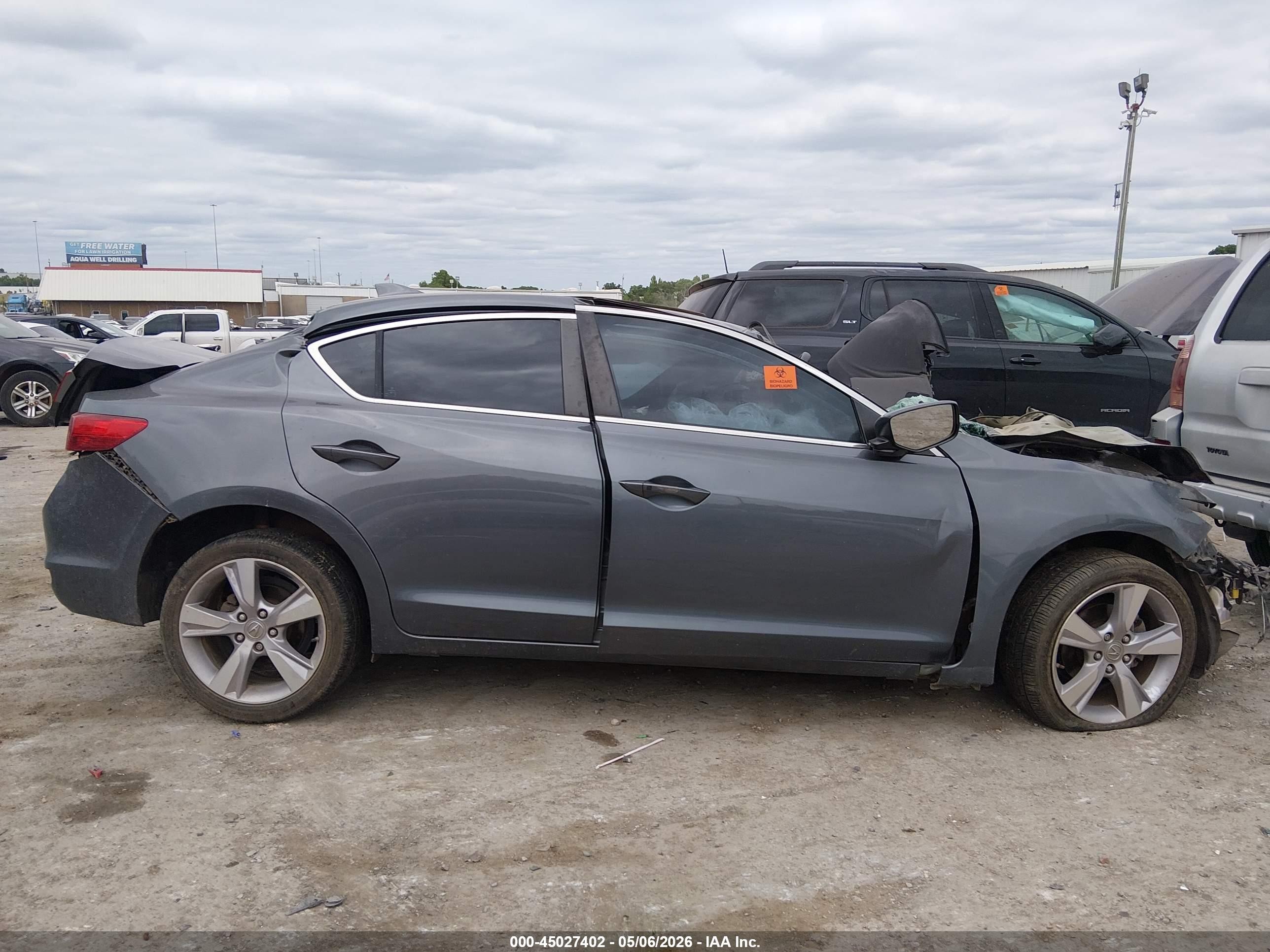 2014 Acura Ilx 2.0l Blue vin: 19VDE1F33EE008935