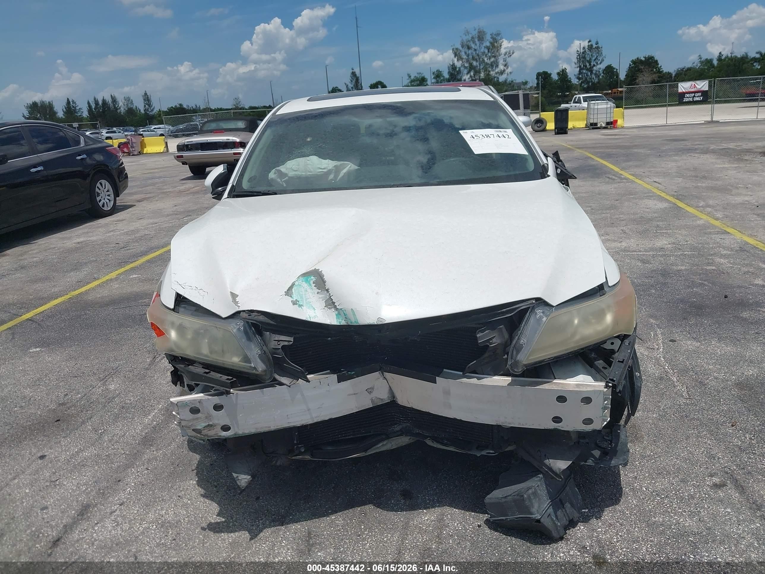 2014 Acura Ilx 2.0l White vin: 19VDE1F34EE010144