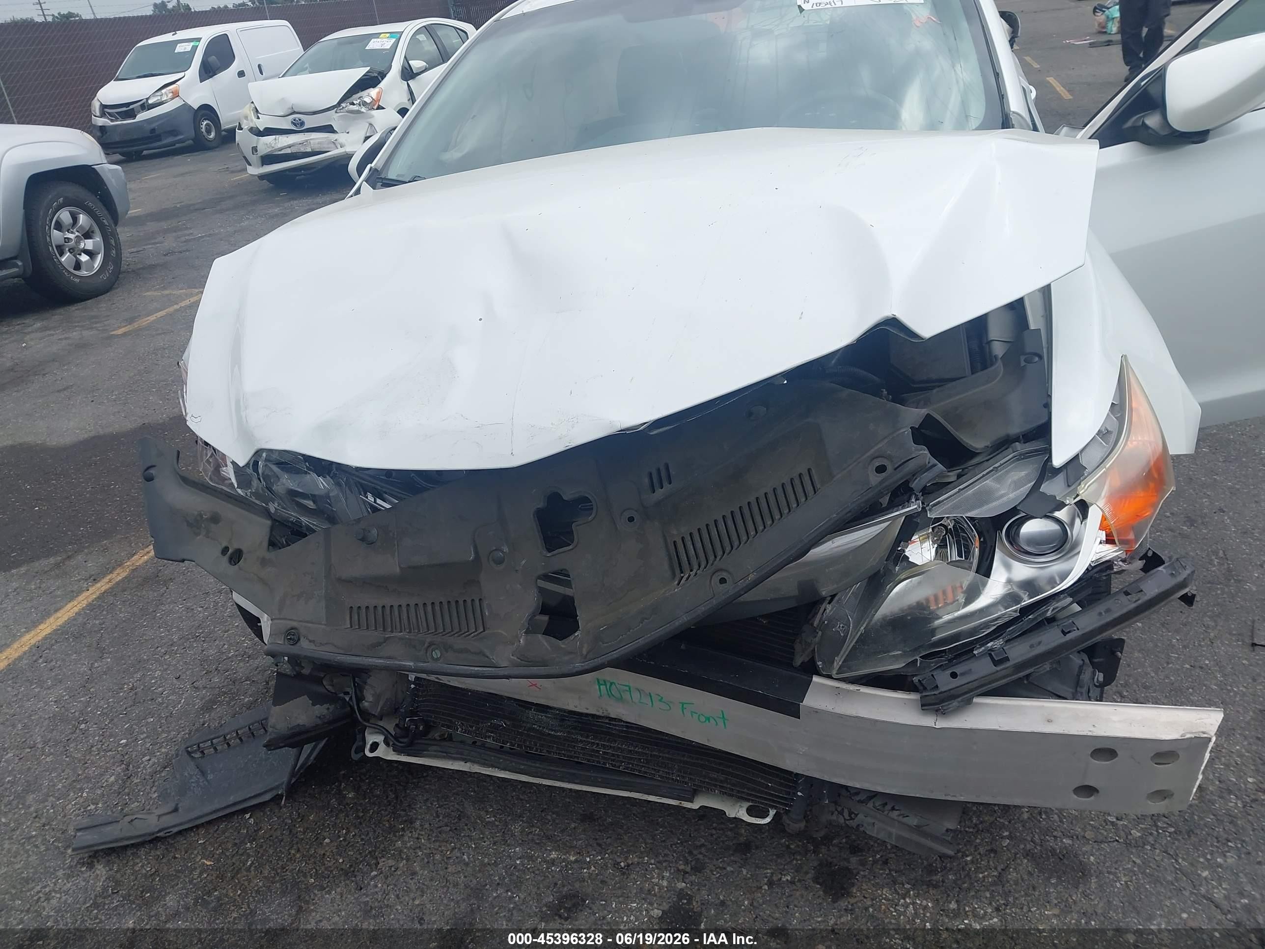 2015 Acura Ilx 2.0l White vin: 19VDE1F34FE001008