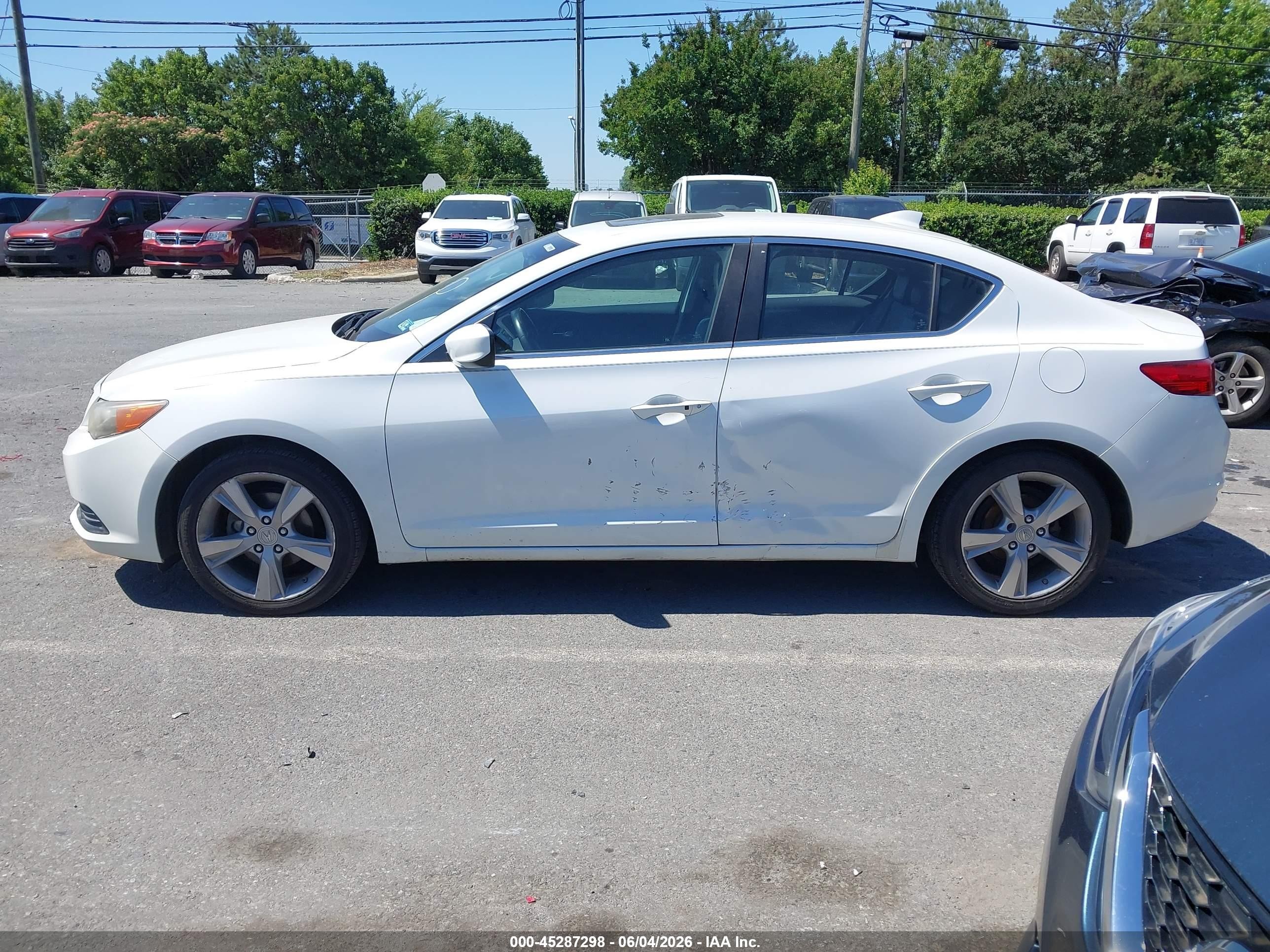 2015 Acura Ilx 2.0l White vin: 19VDE1F35FE006931